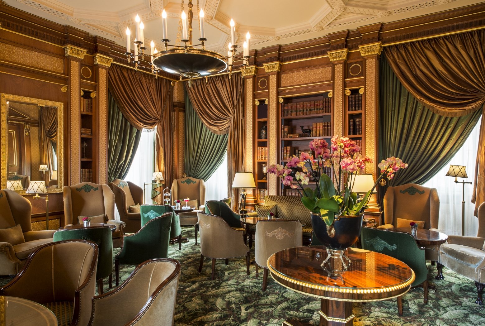 Image of the Lanesborough lounge room