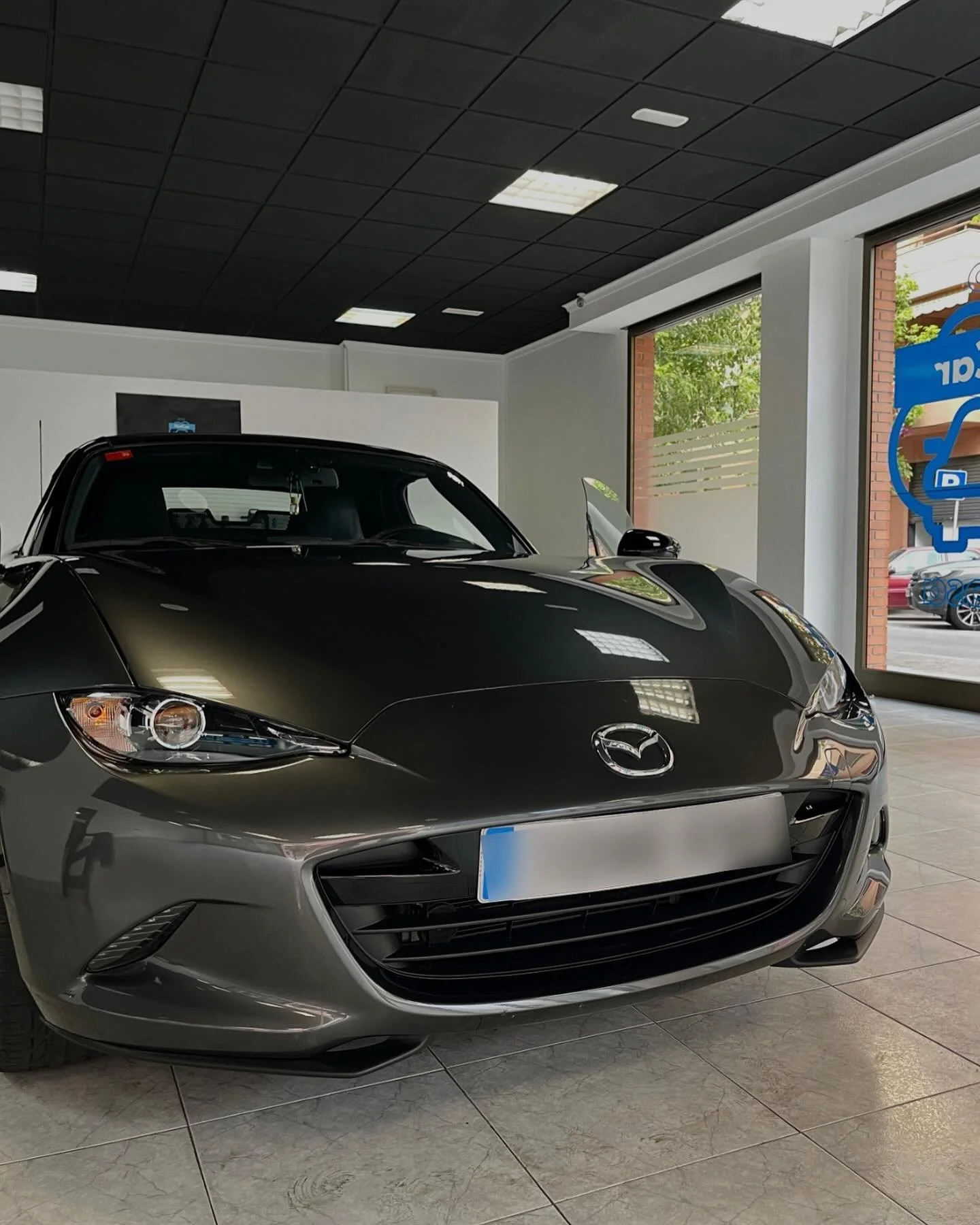 🚗✨ D&oacute;na-li al teu cotxe la cura que es mereix! Vine a Eco NetCar i gaudeix d&rsquo;una neteja completa que el far&agrave; brillar. Reserva avui!