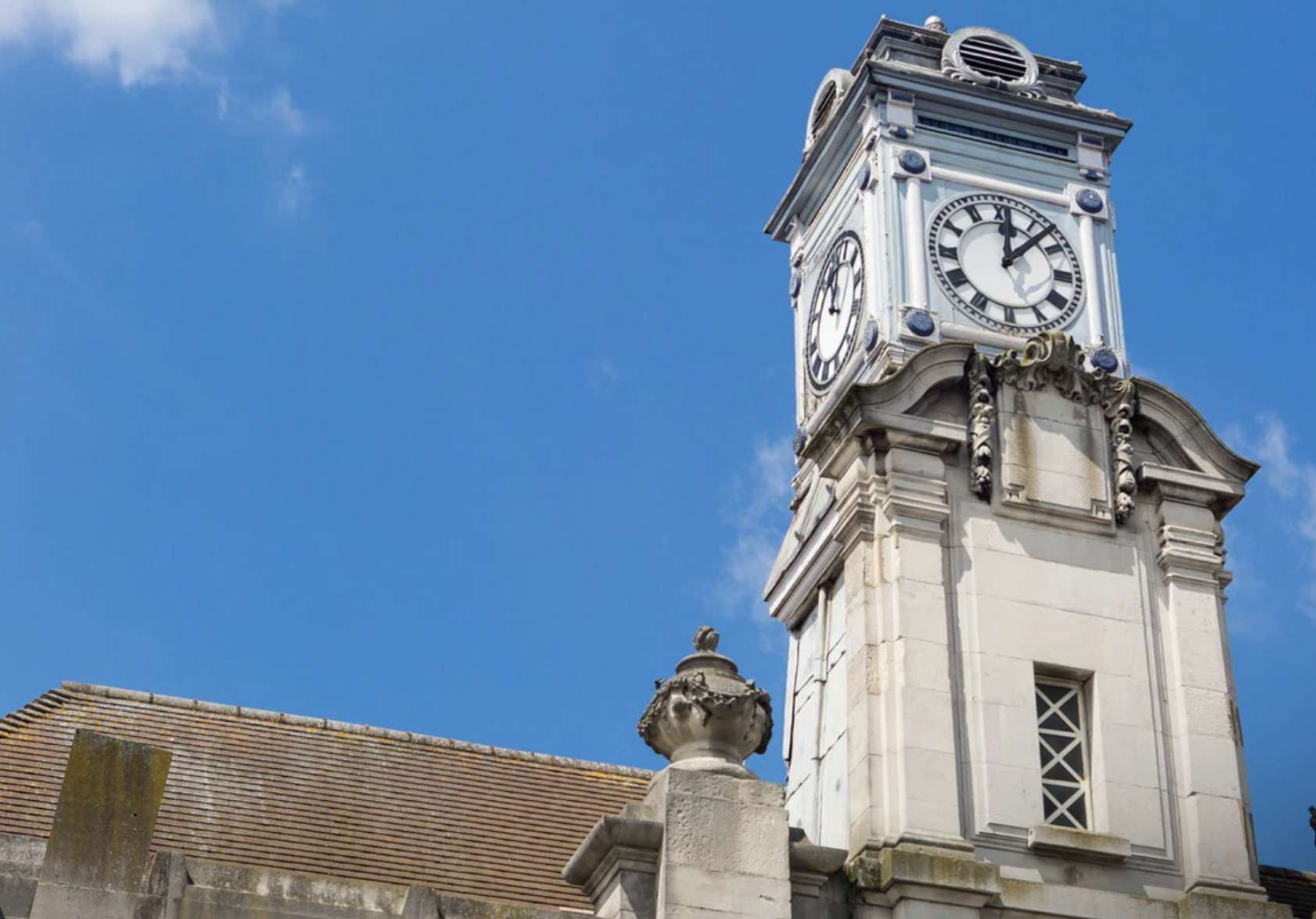 Emergency Support for Royal Victoria Place During Tunbridge Wells Water Shortage