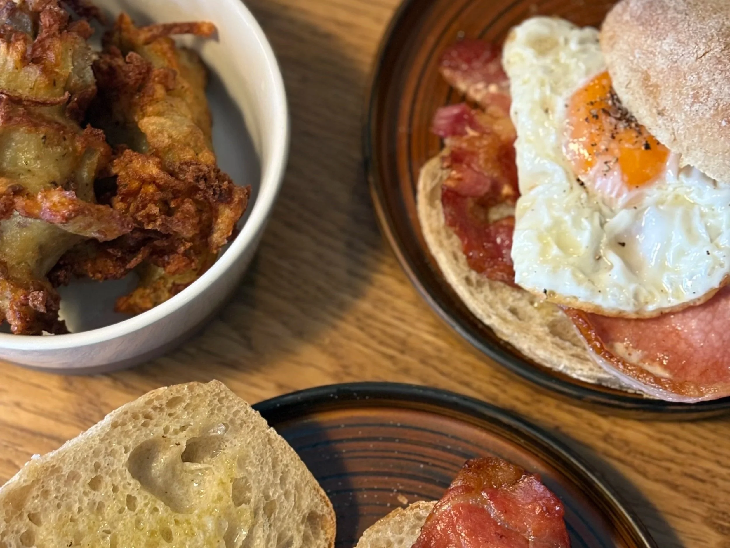 bacon and egg sandwiches homeground