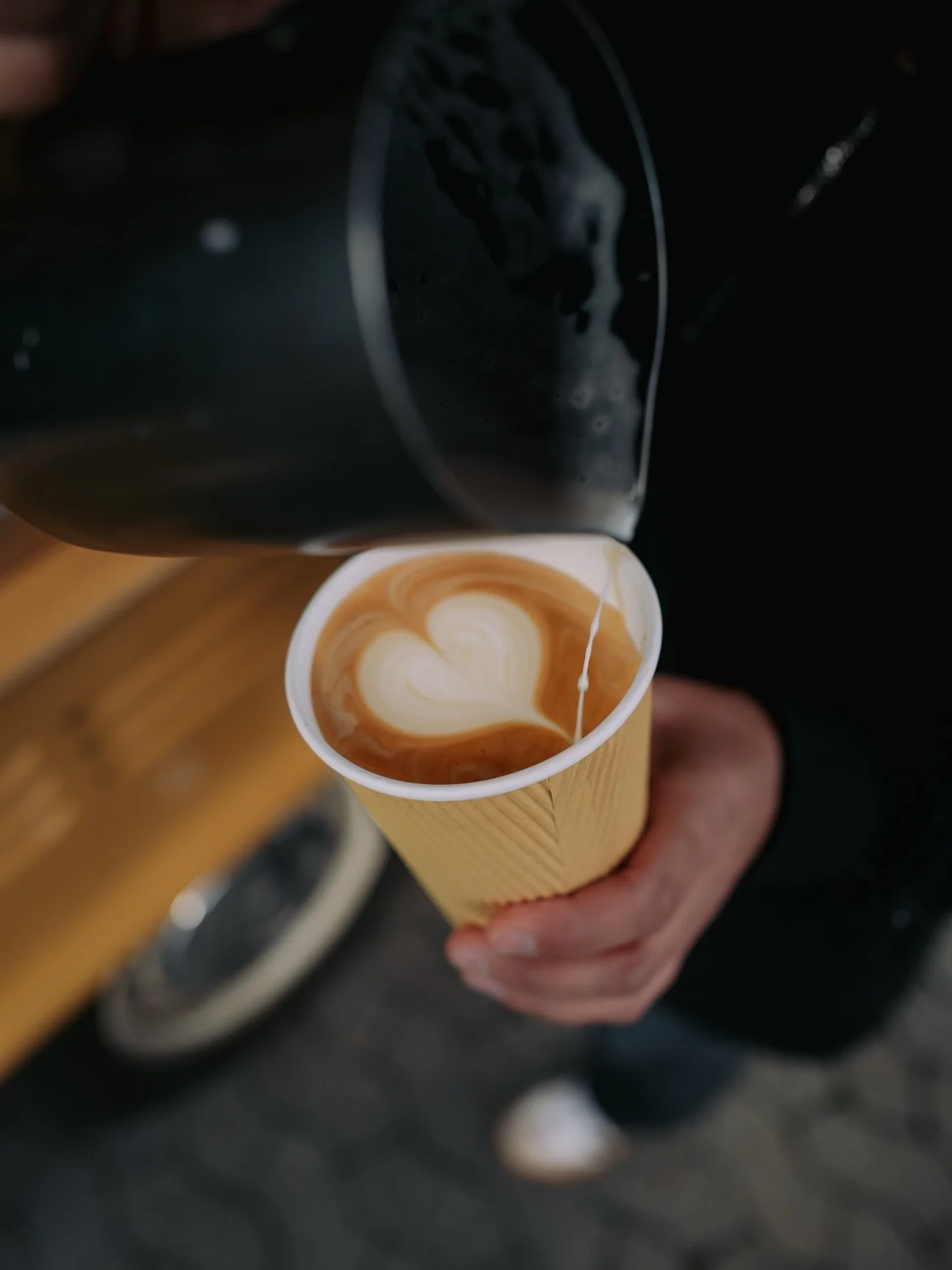 Coffee is fuel ☕️⚡️

@prowein_tradefair @barista_ohne_equipment @creative_dimmer