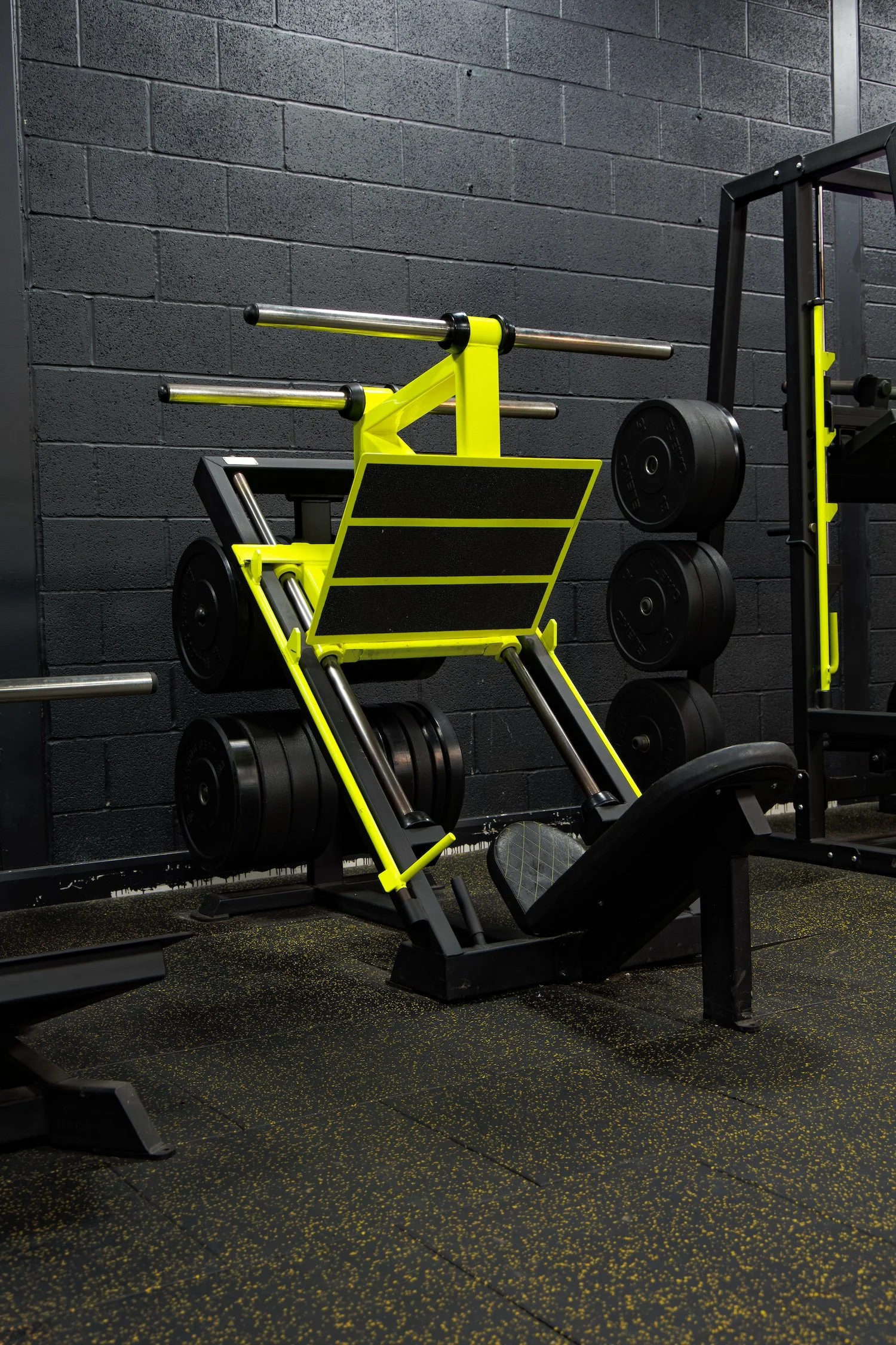 A leg press machine at Alpha Athletic