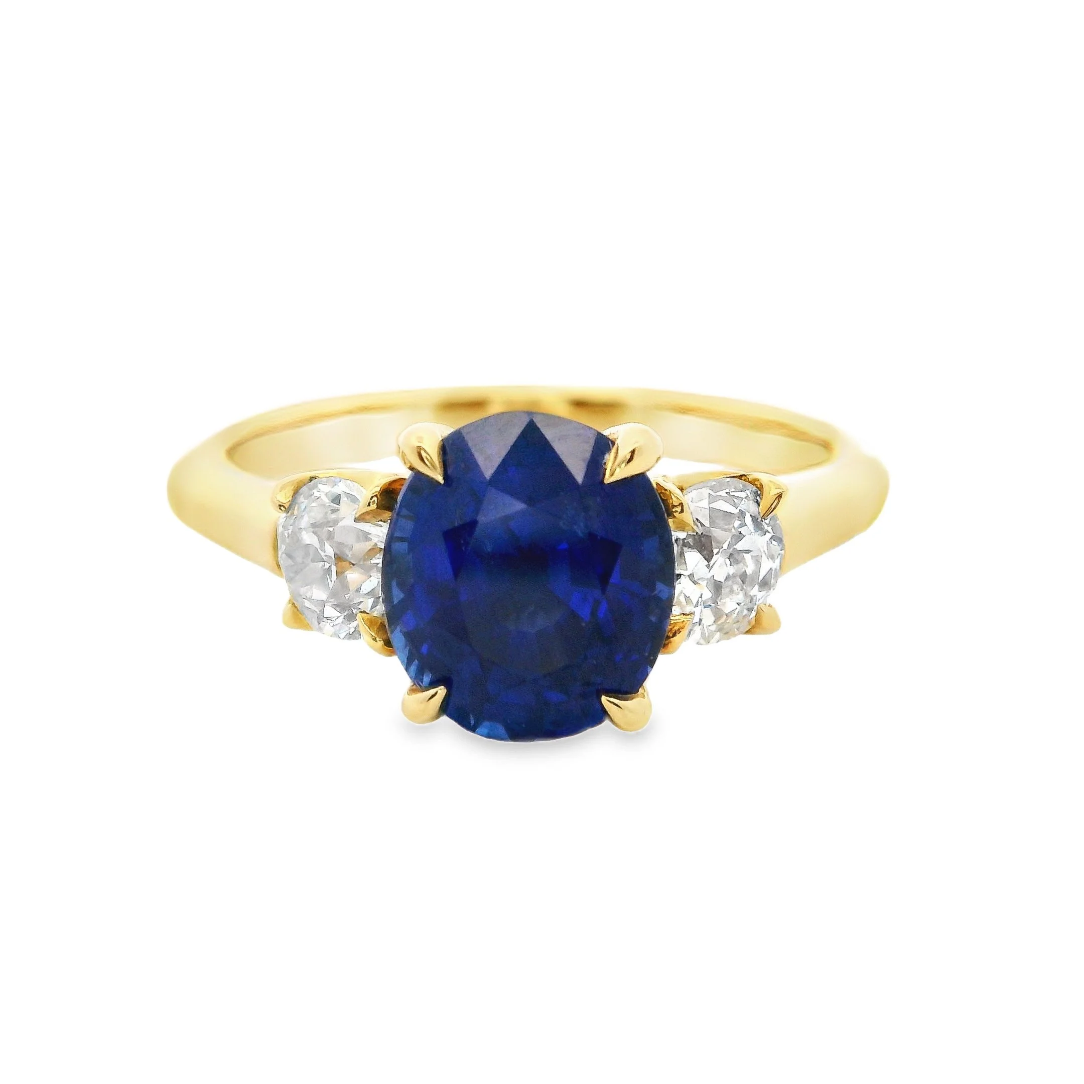 18ct Yellow Gold Claw Set Oval Sapphire & Old Cut Diamond 3 Stone Ring
