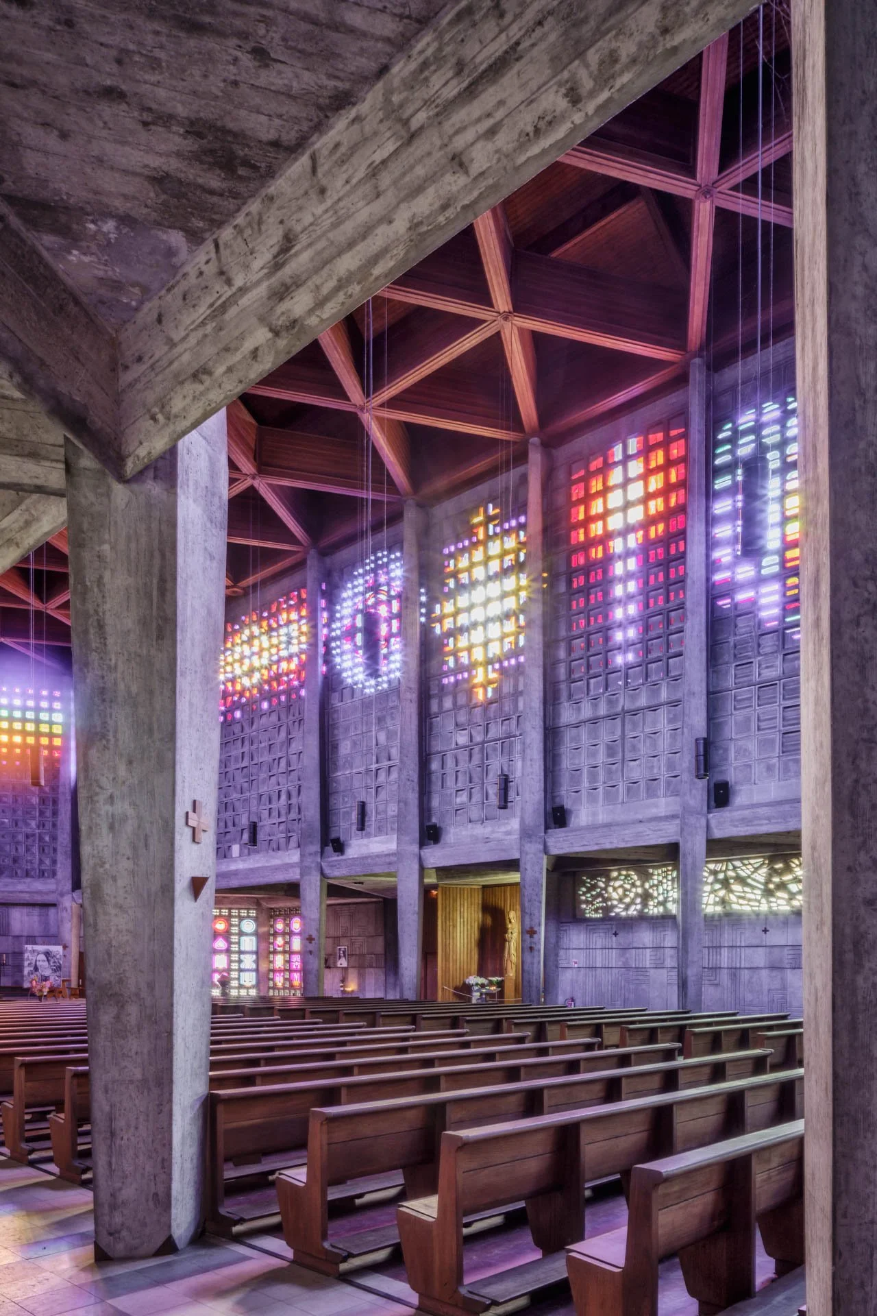 1957 - LDKphoto - Eglise St Remy de Baccarat 11.jpg