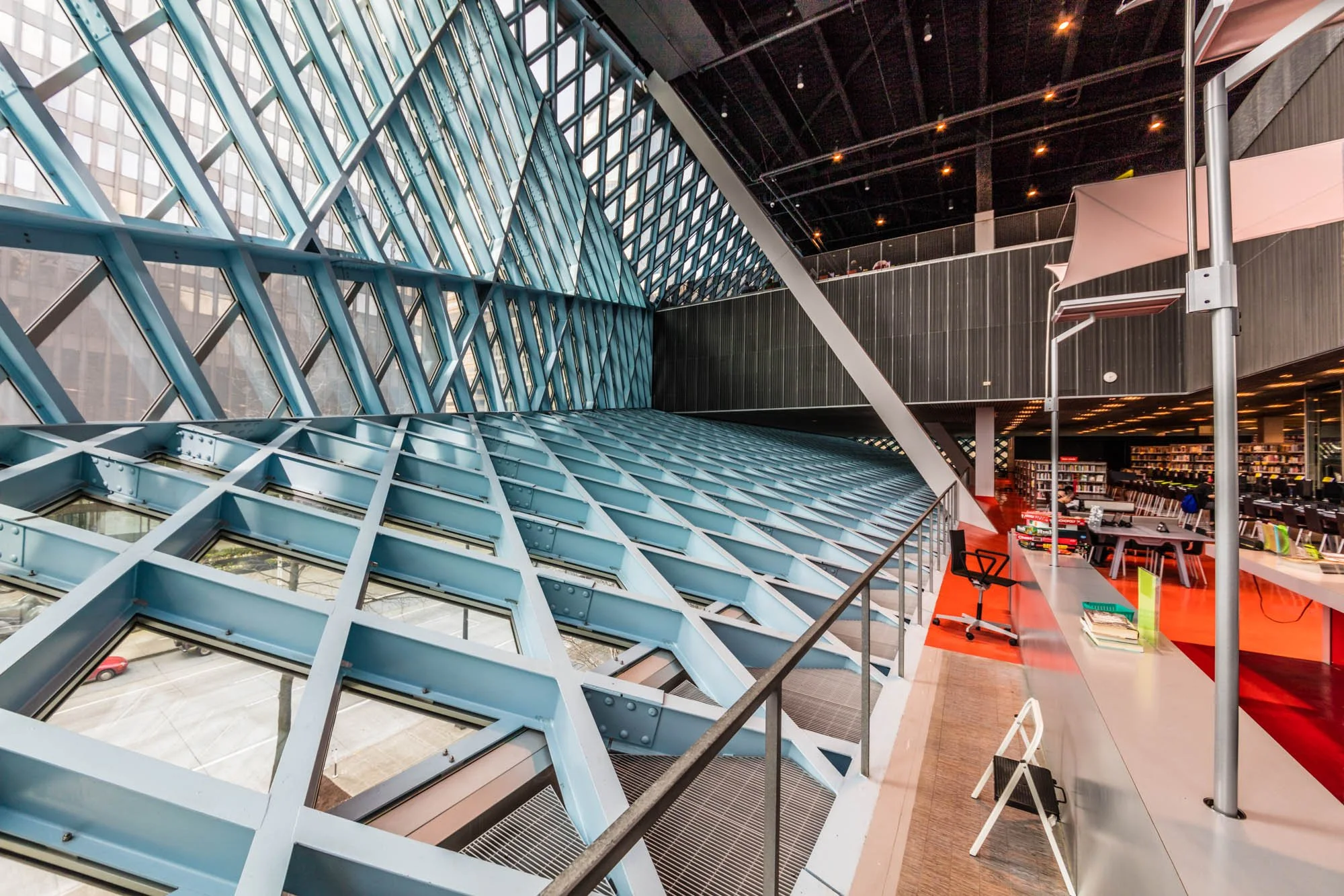 LDKphoto-Seattle Public Library -2.jpg