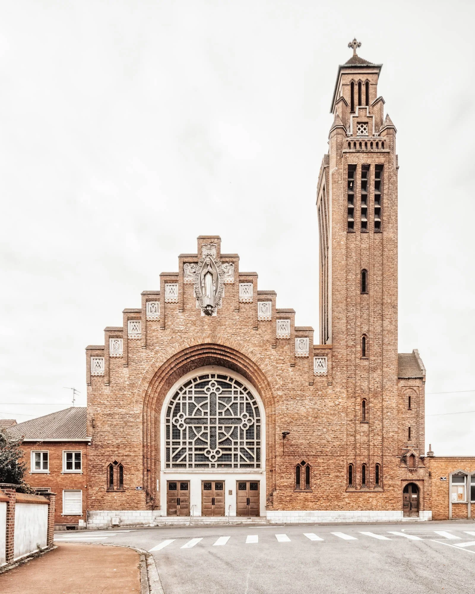 64 - LDKphoto - Église Notre Dame de Lourdes-01.jpg