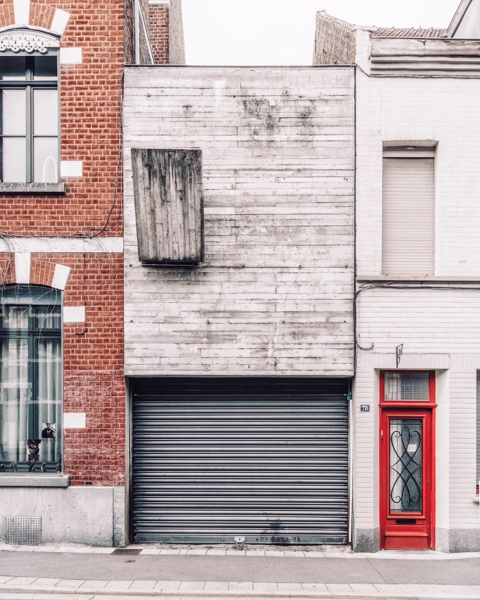rue et place du Trichon-LDKphoto - Porte Garage rue du Trichon-01.jpg