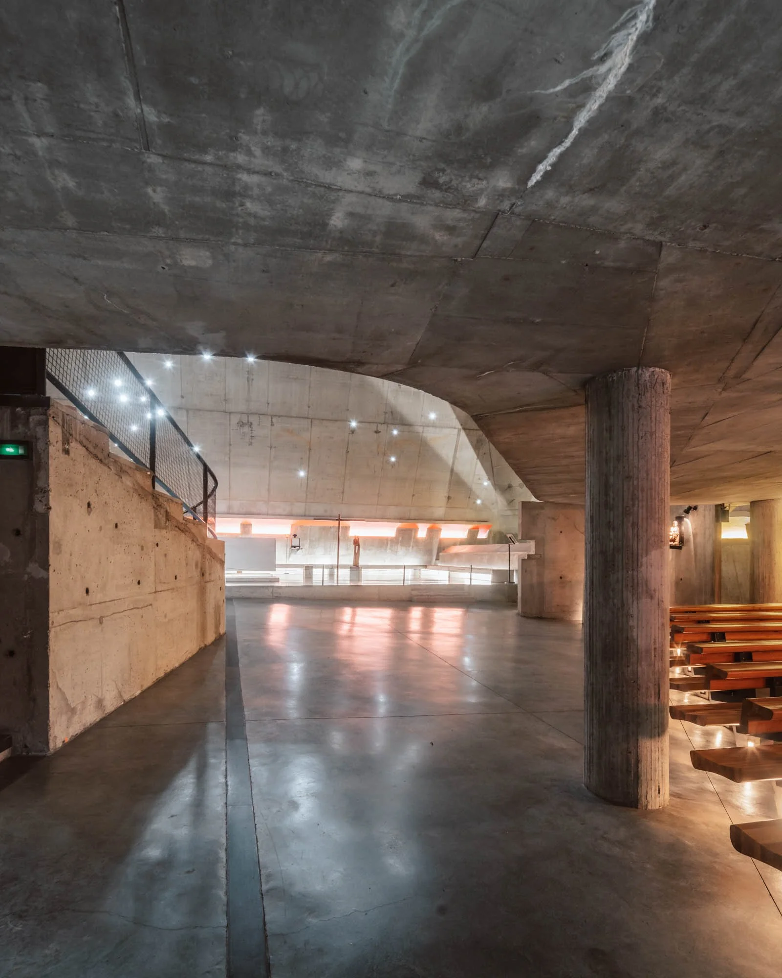 LDKphoto - Eglise St Pierre - Firminy - 28.jpg