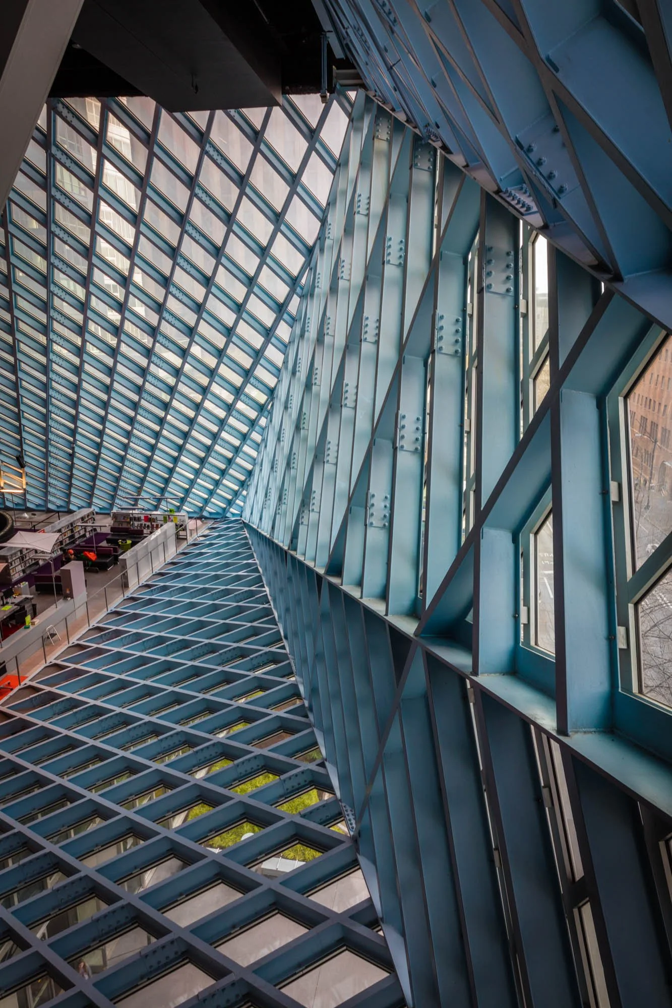 LDKphoto-Seattle Public Library -10.jpg