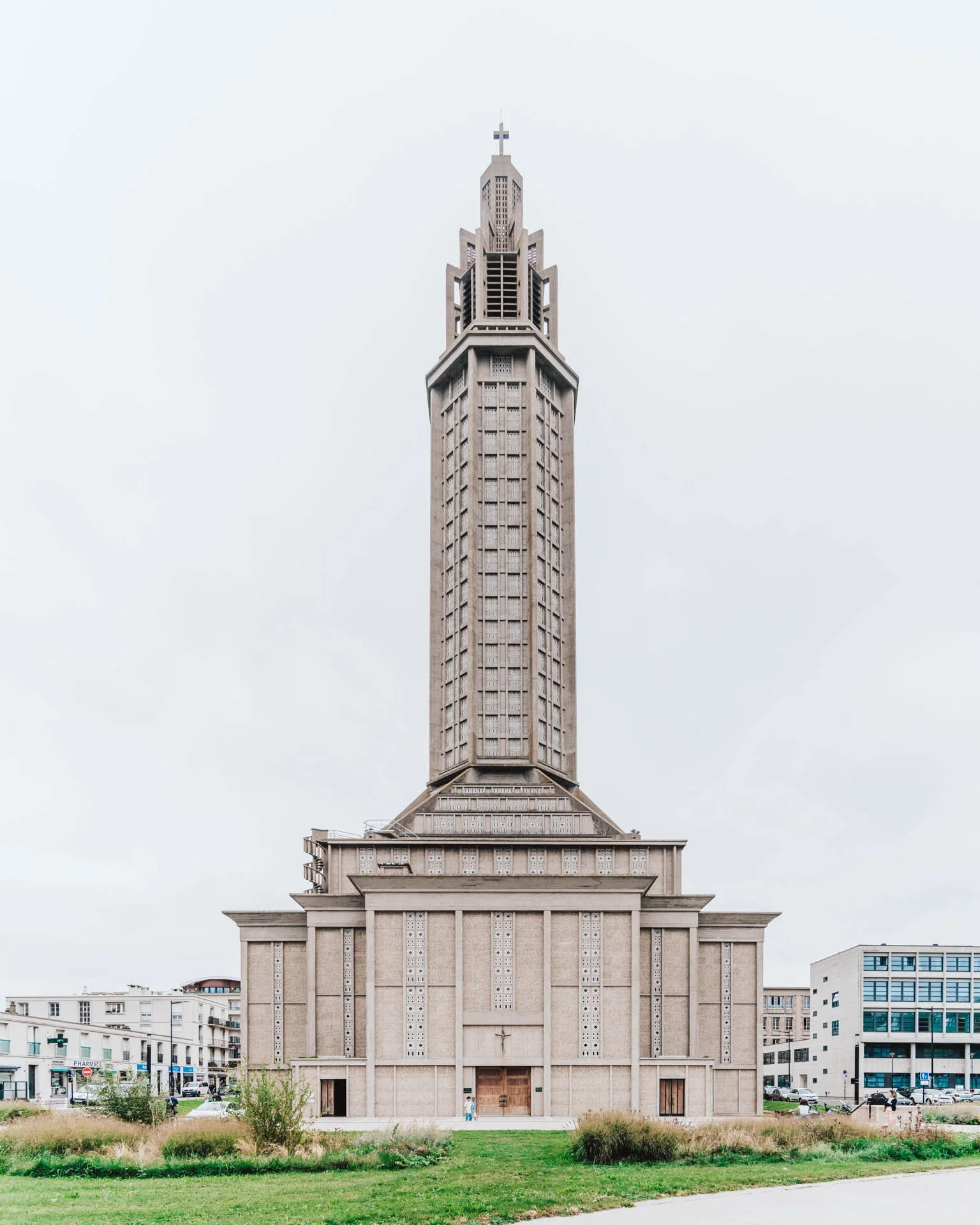 1957 - LDKphoto - Le Havre - Eglise St Joseph-09.jpg