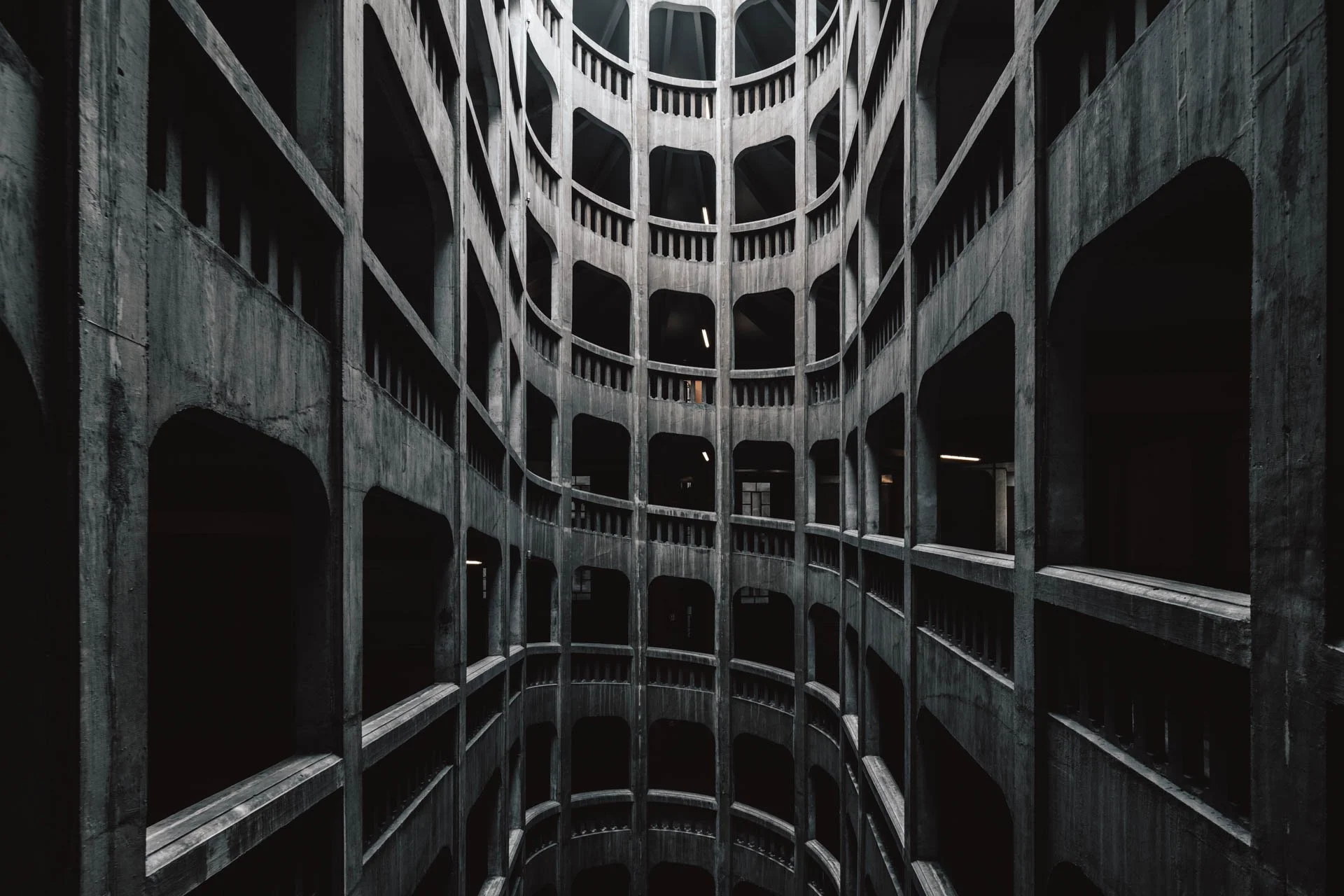 1932 - LDKphoto - Garage Helicoïdal - 04.jpg