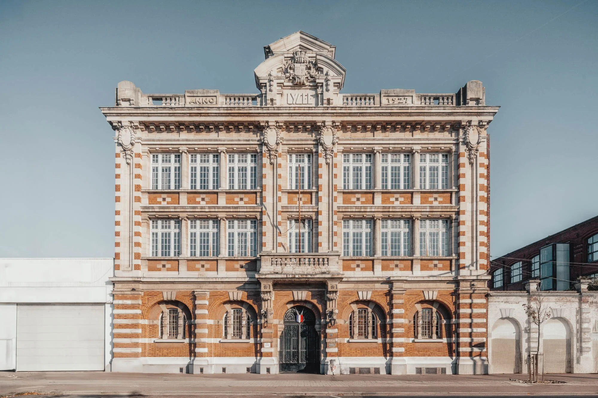 LDKphoto - Ecoles Publiques Primaires Mixtes-01.jpg