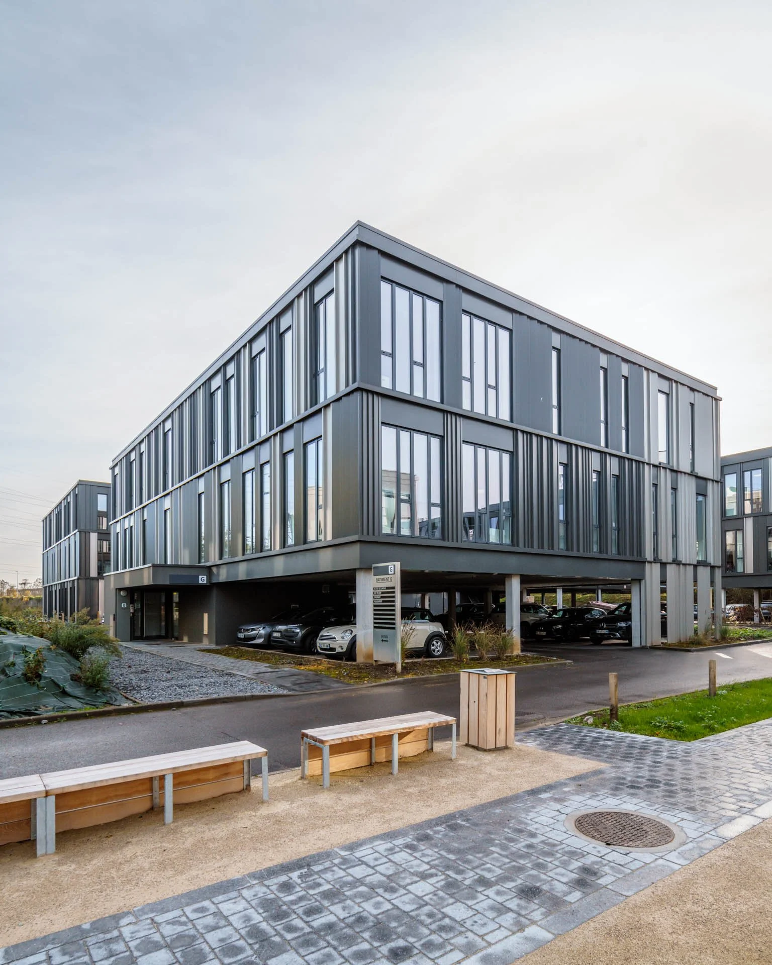 LDKphoto - RELIEF - Business Park-27.jpg