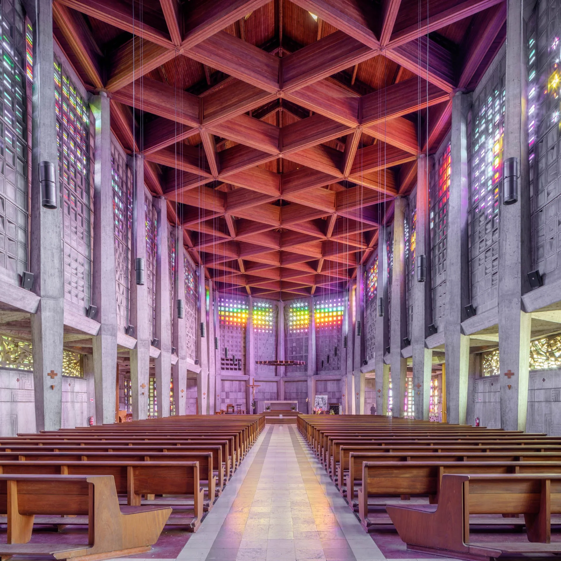 1957 - LDKphoto - Eglise St Remy de Baccarat 04.jpg