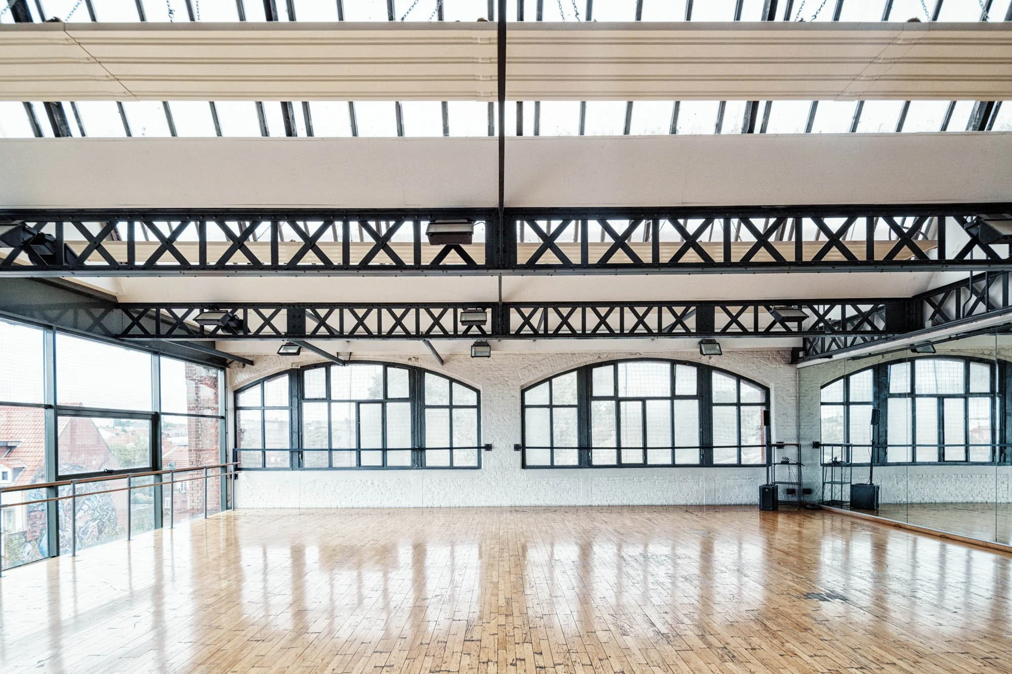 LDKphoto - Roussel-02.jpg