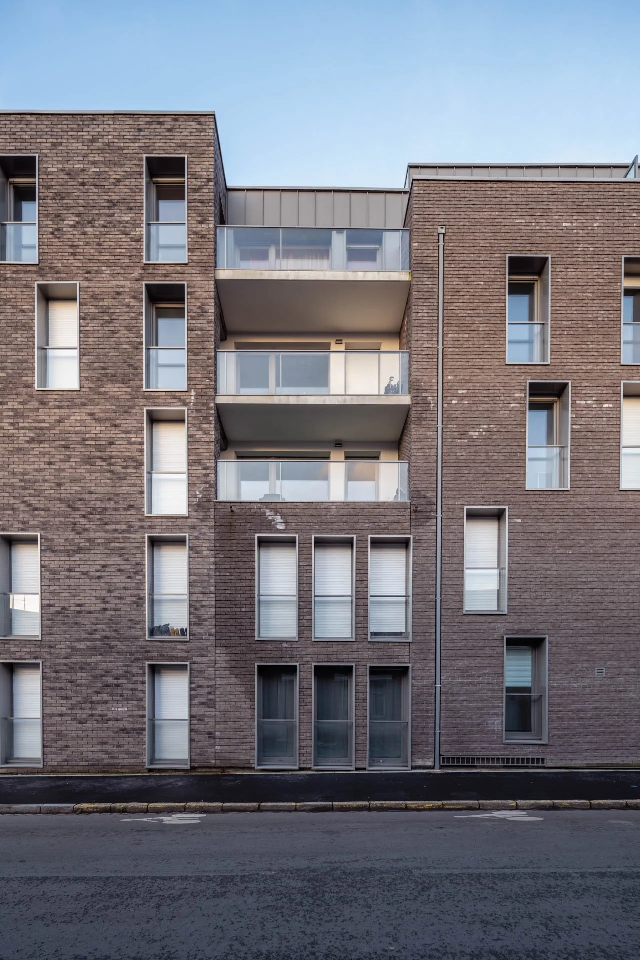 173 logements collectifs et services