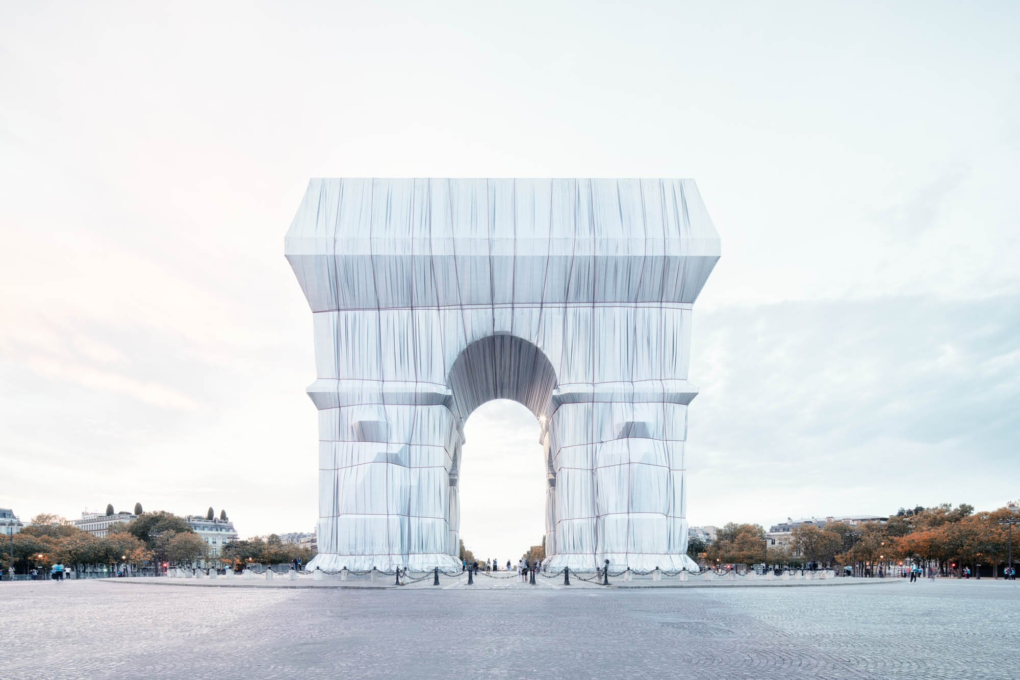 LDKphoto - Christo - Arc de triomphe warpped - 21.jpg