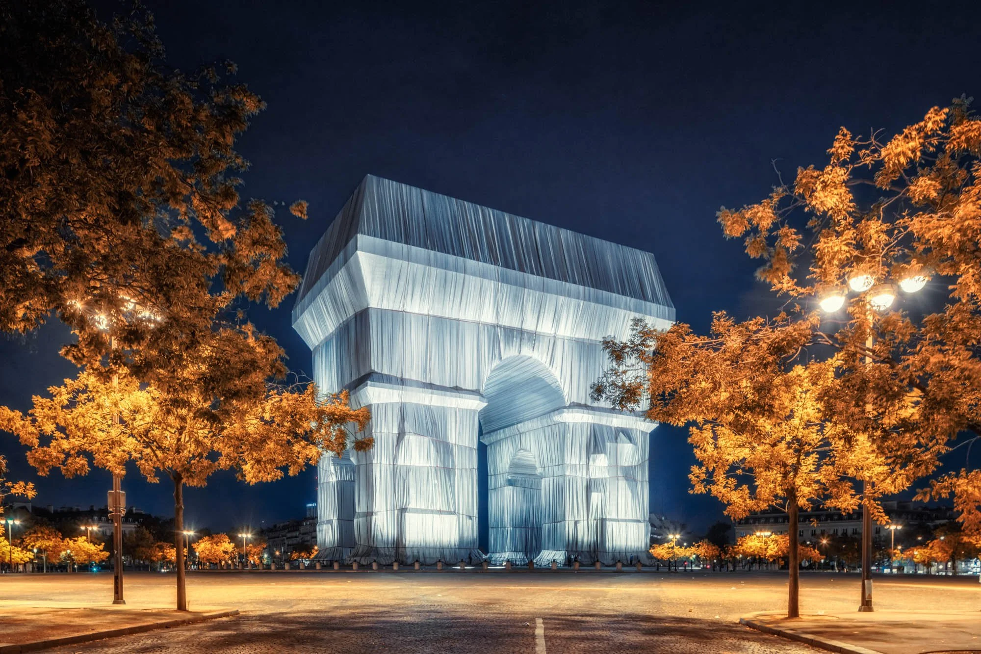 LDKphoto - Christo - Arc de triomphe warpped - 17.jpg