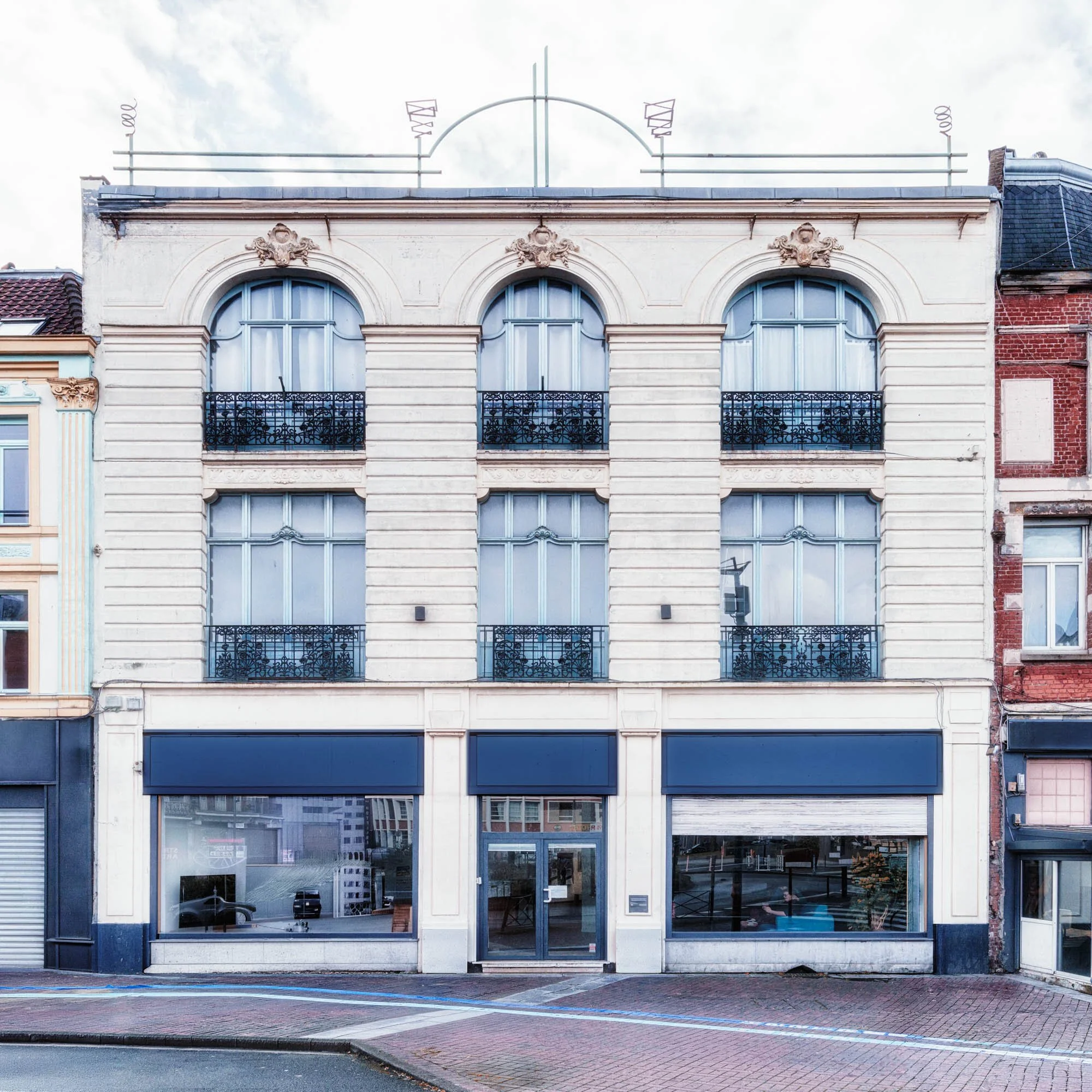 LDKphoto - 07 place de la Gare - 01.jpg