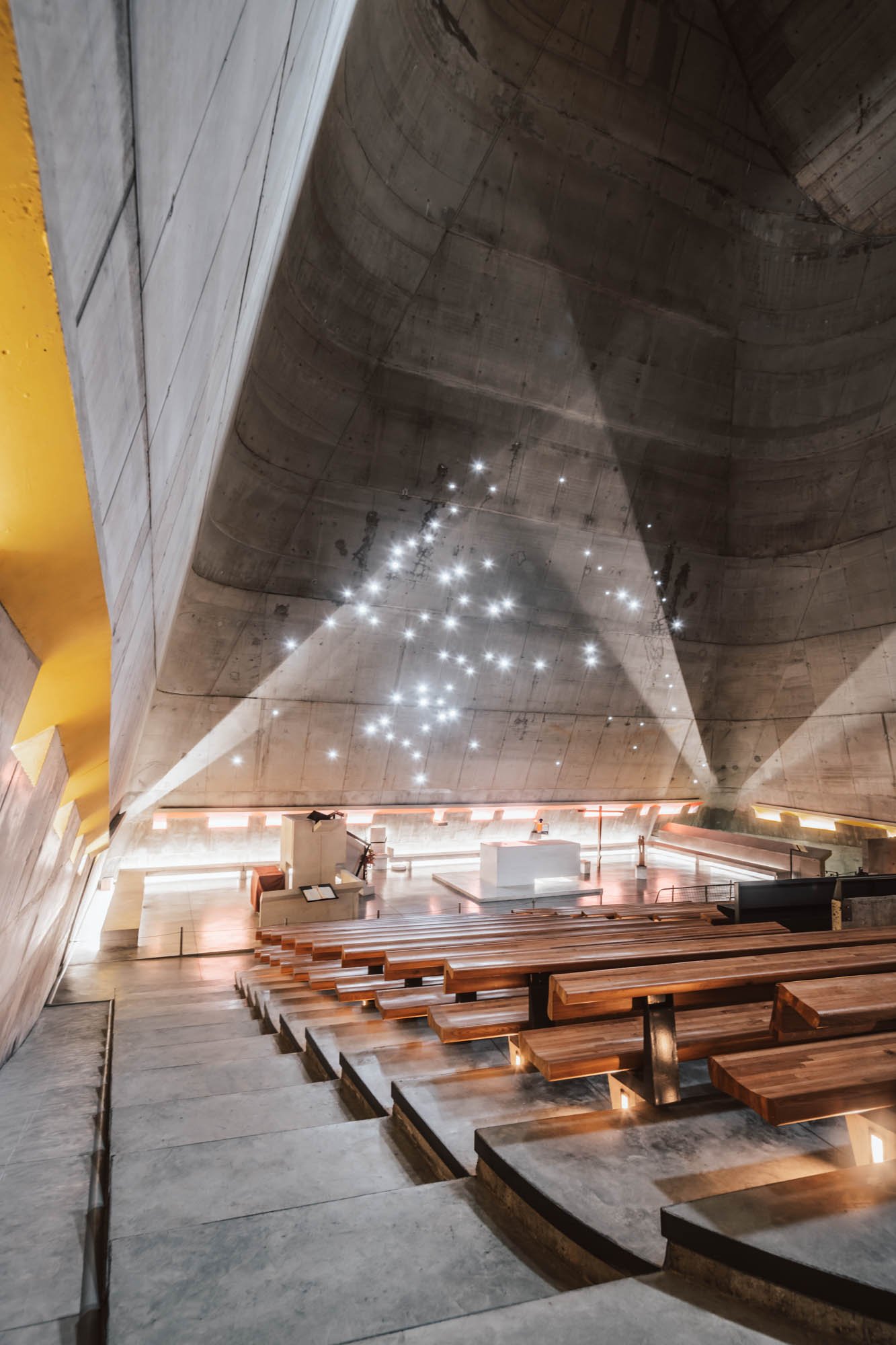 LDKphoto - Eglise St Pierre - Firminy - 25.jpg