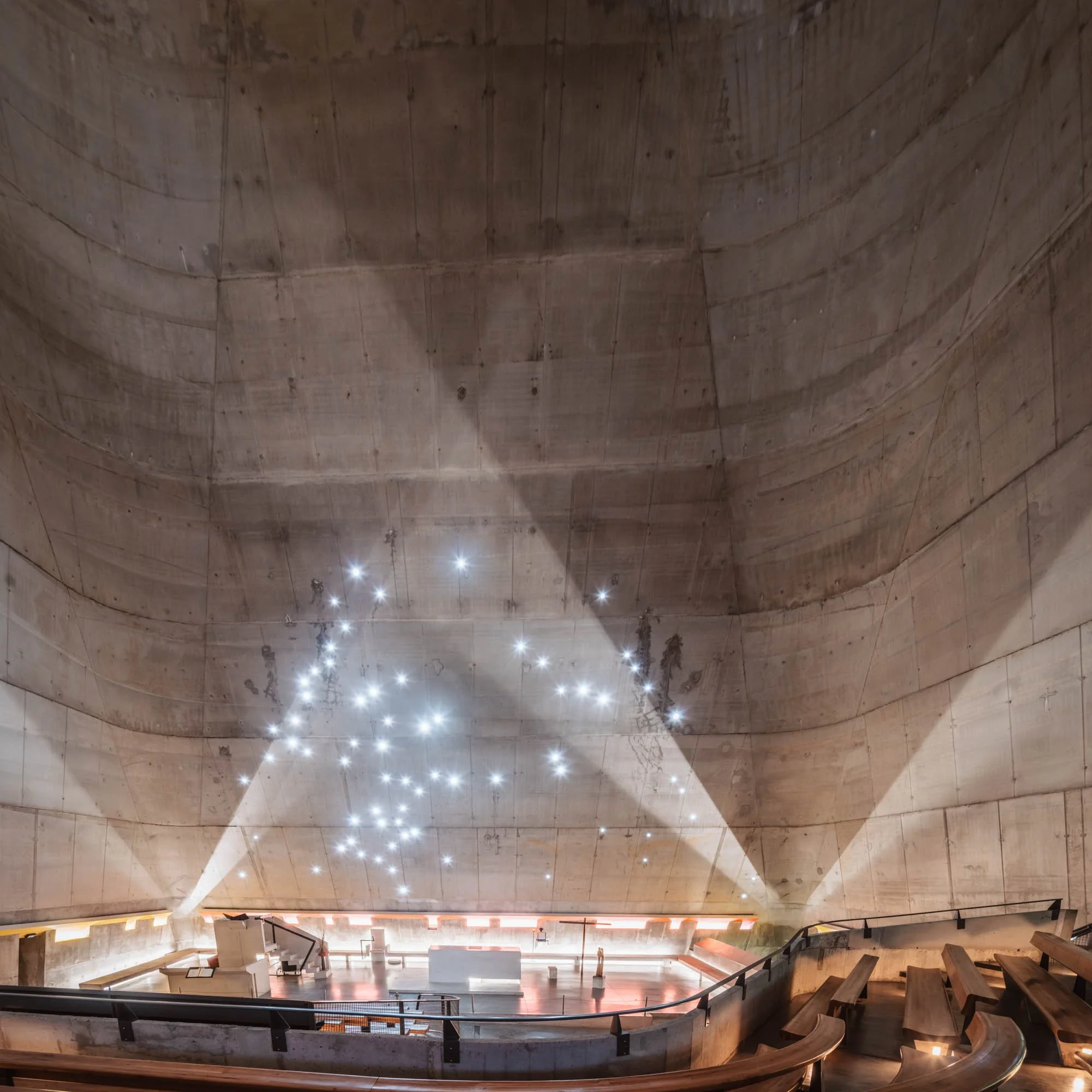 LDKphoto - Eglise St Pierre - Firminy - 22.jpg