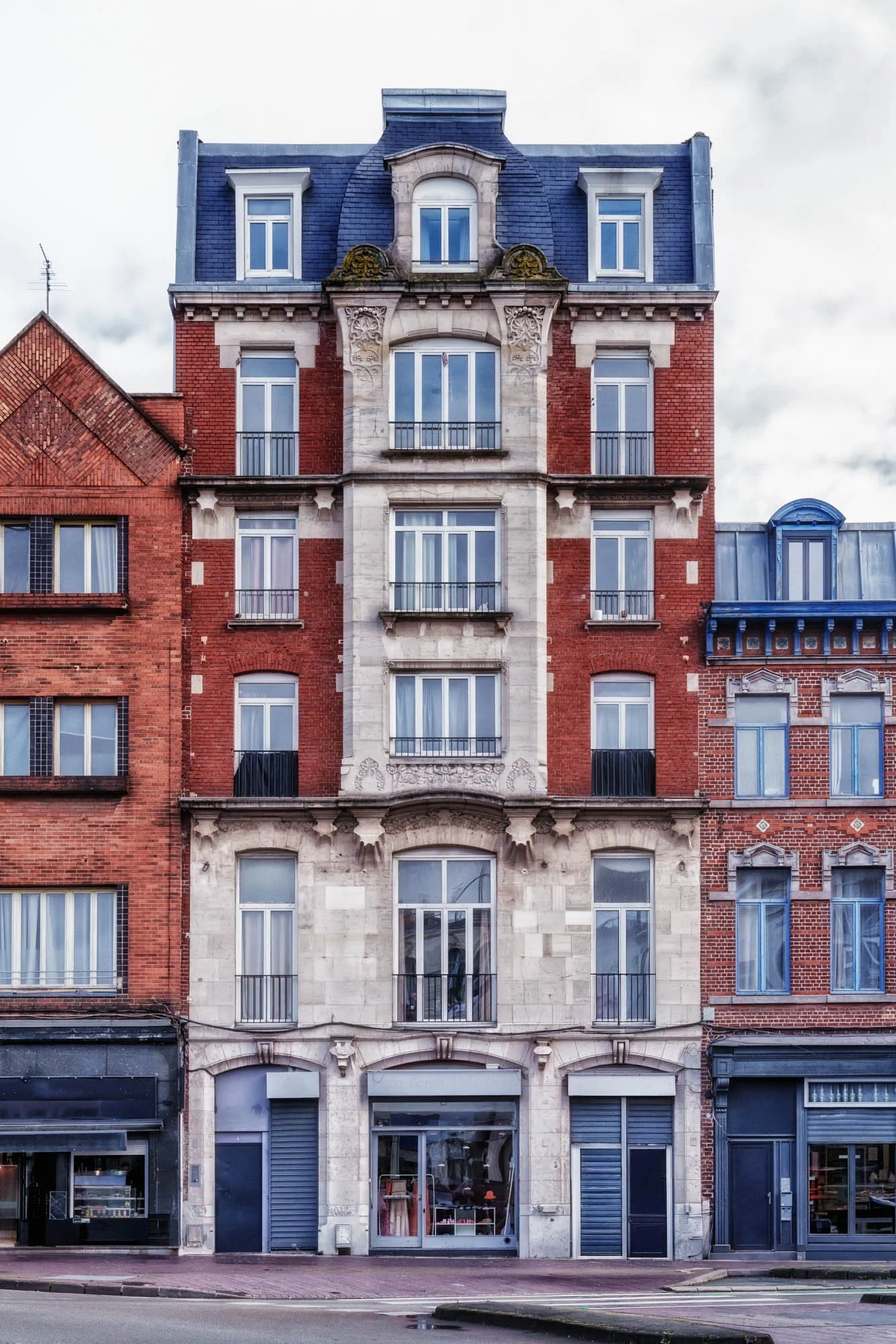 LDKphoto - 04 place de la Gare - 01.jpg