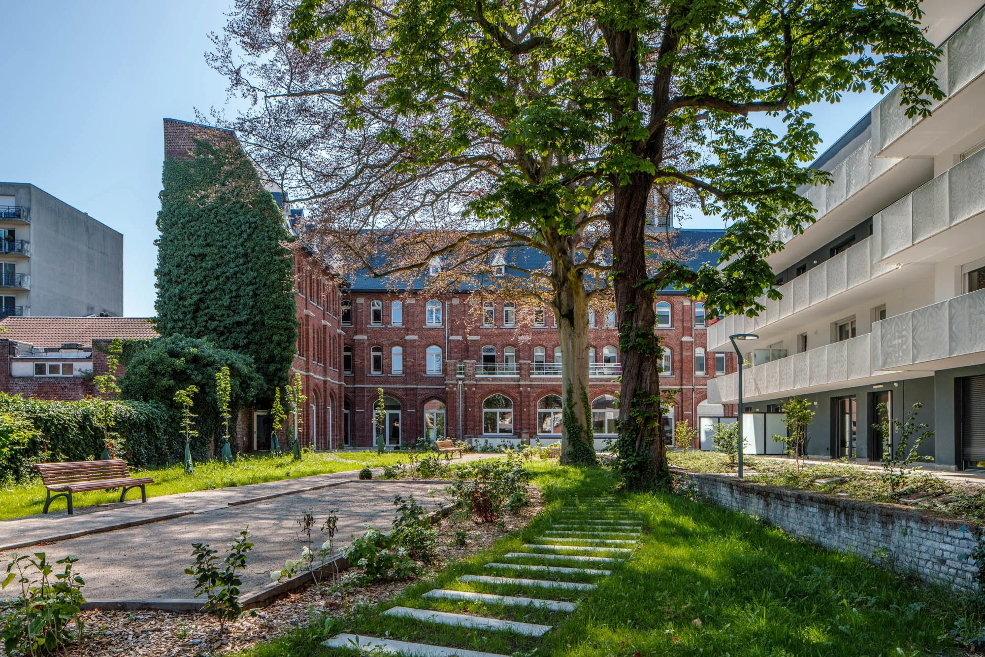 LDKphoto - Relief - Les Bénédictines-66.jpg