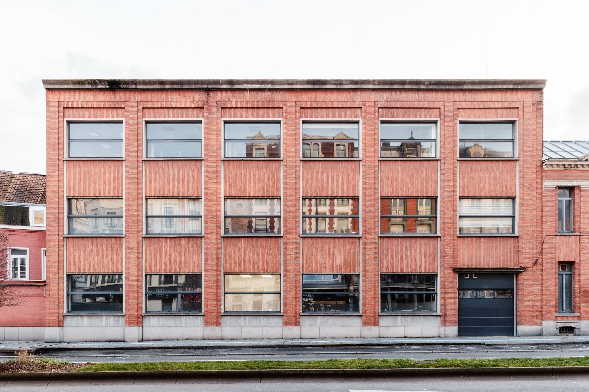 Av J Lebas-LDKphoto - 111 Av. Jean Lebas-01.jpg
