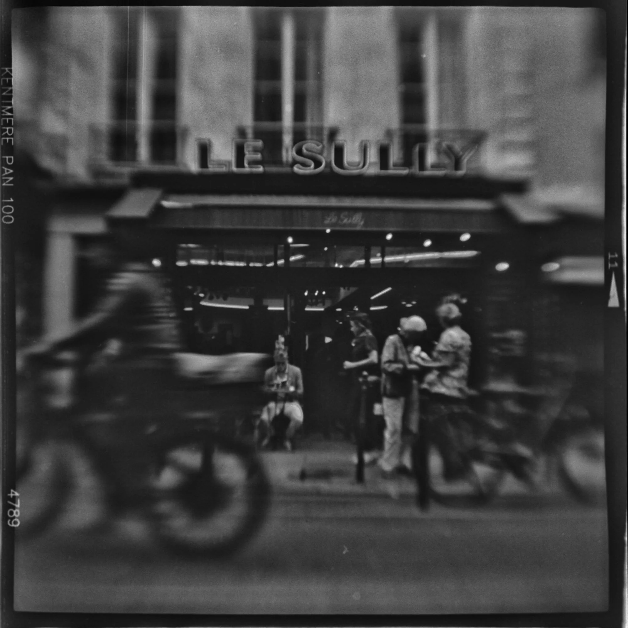 LDKphoto-Paris argentique - brownie flash -41.jpg