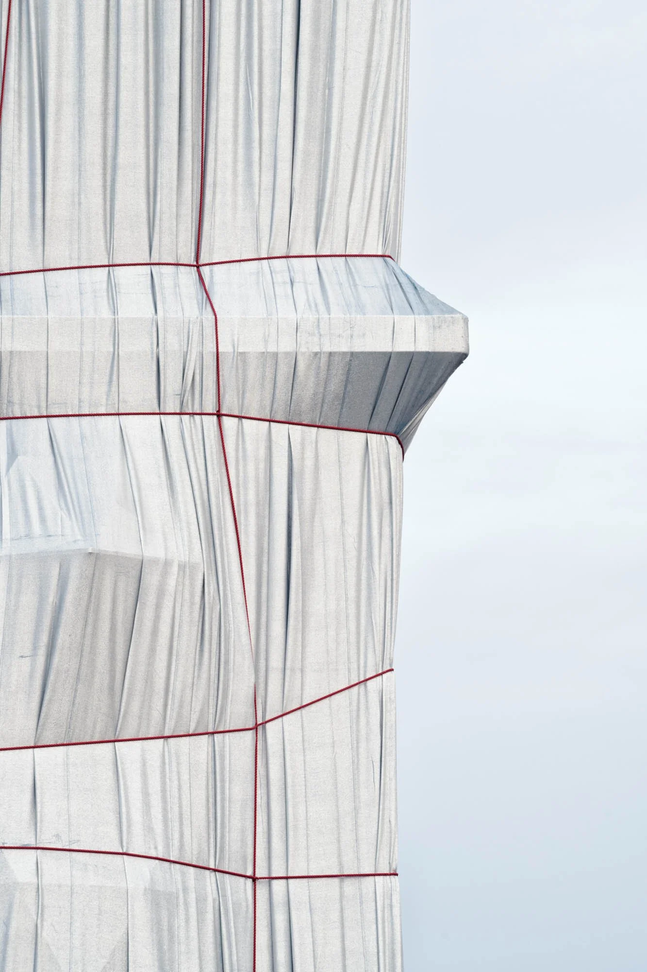 LDKphoto - Christo - Arc de triomphe warpped - 24.jpg