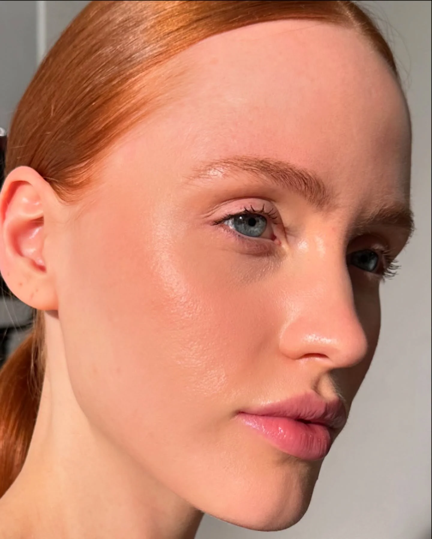 Gorgeous @roberta.marchiori π
#skin #makeup #backstage