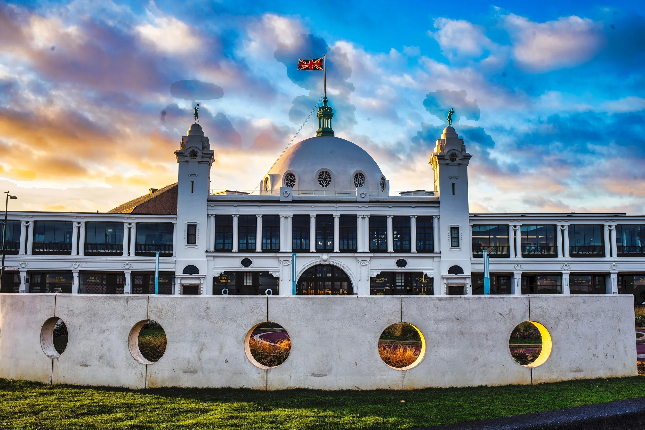 What are the key ingredients for a successful public engagement event?