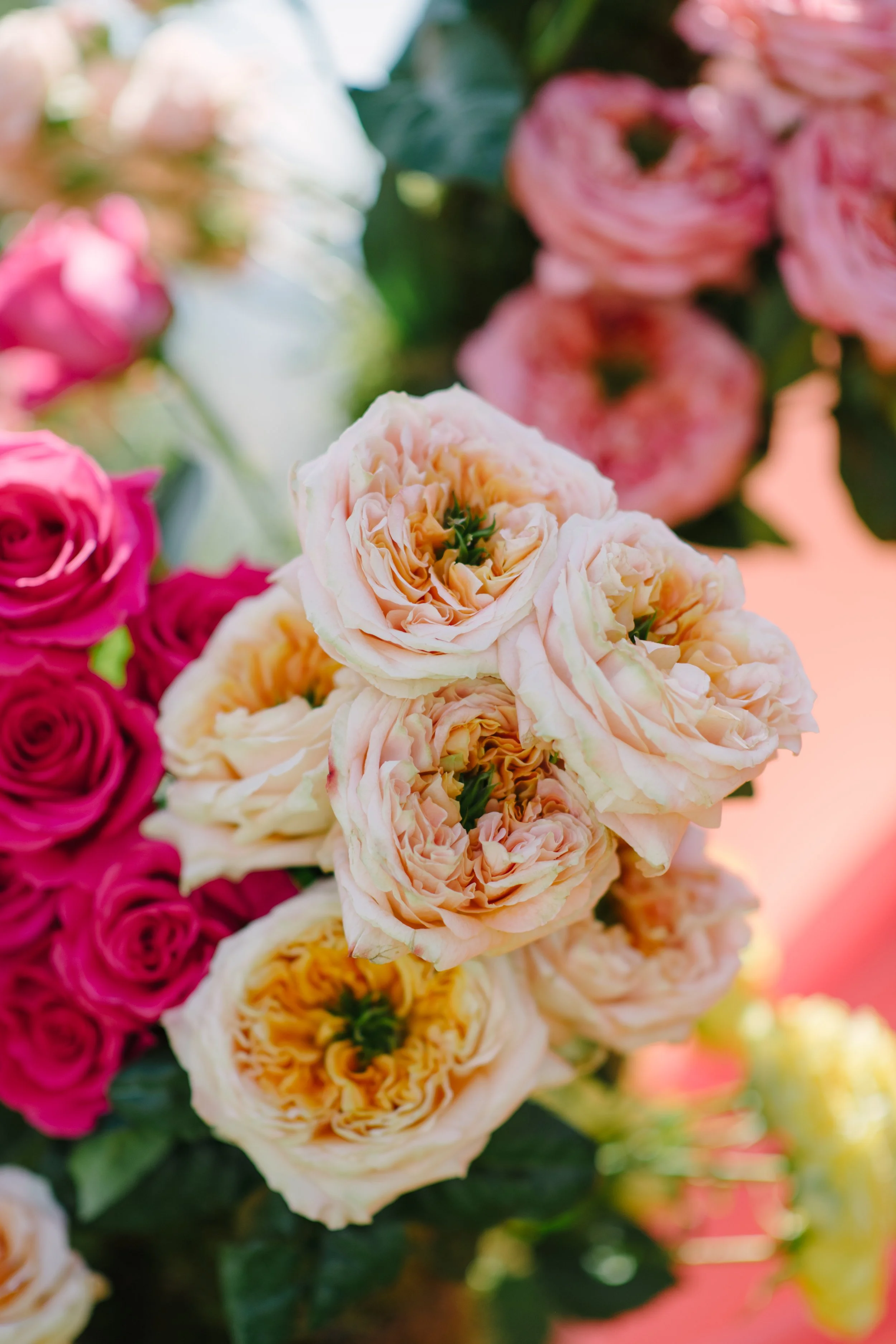 Peach and Pink roses bouquet