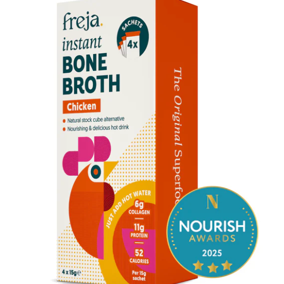 Box of Freja instant chicken bone broth with sachets, highlighting natural stock cube alternative, nourishing hot drink, and 4 sachets of 15 grams each, featuring a pink cat illustration and a Nourish Awards 2025 badge.
