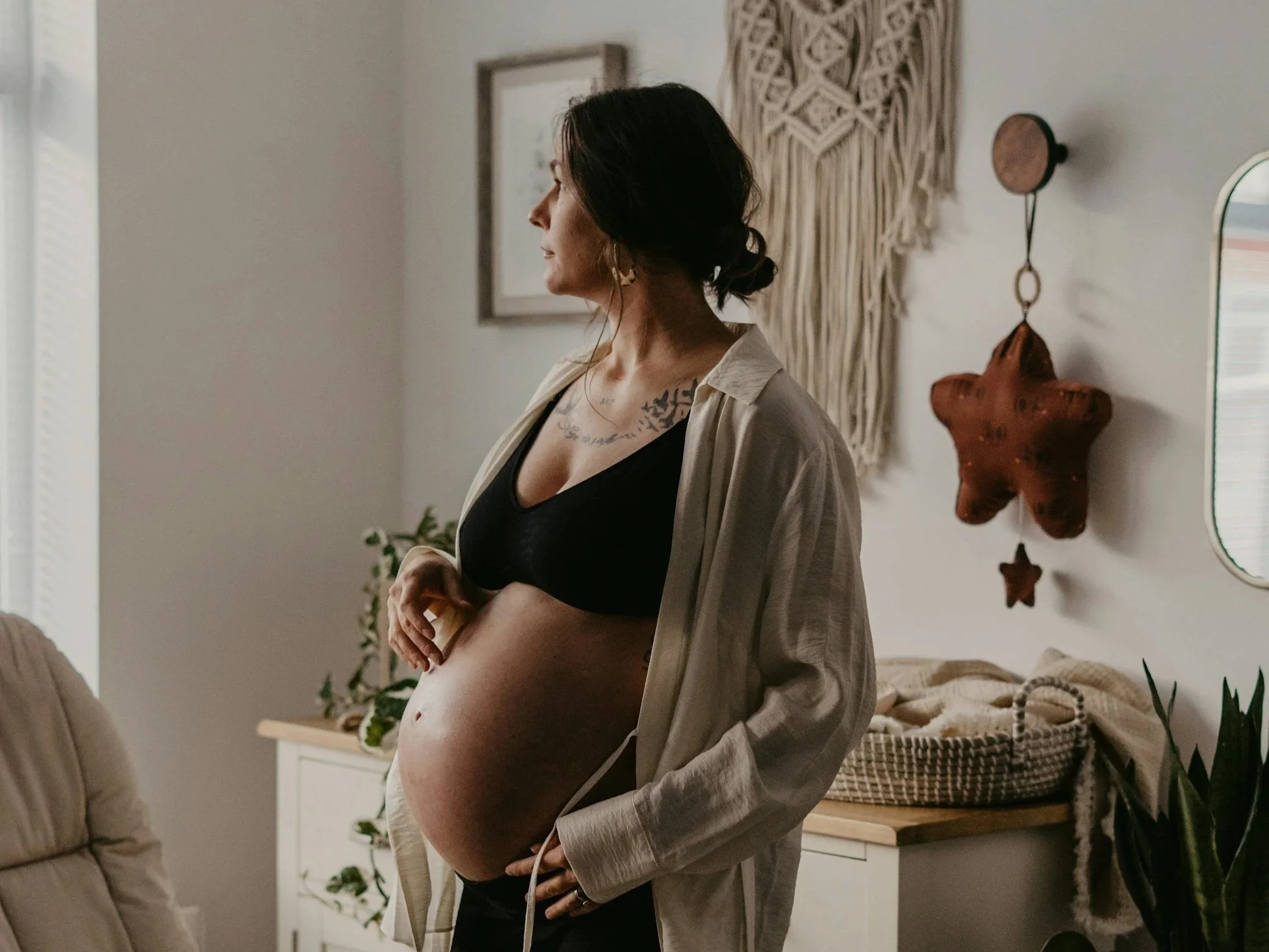Pregnancy Brain: What Science Says About Forgetfulness and Focus in Motherhood