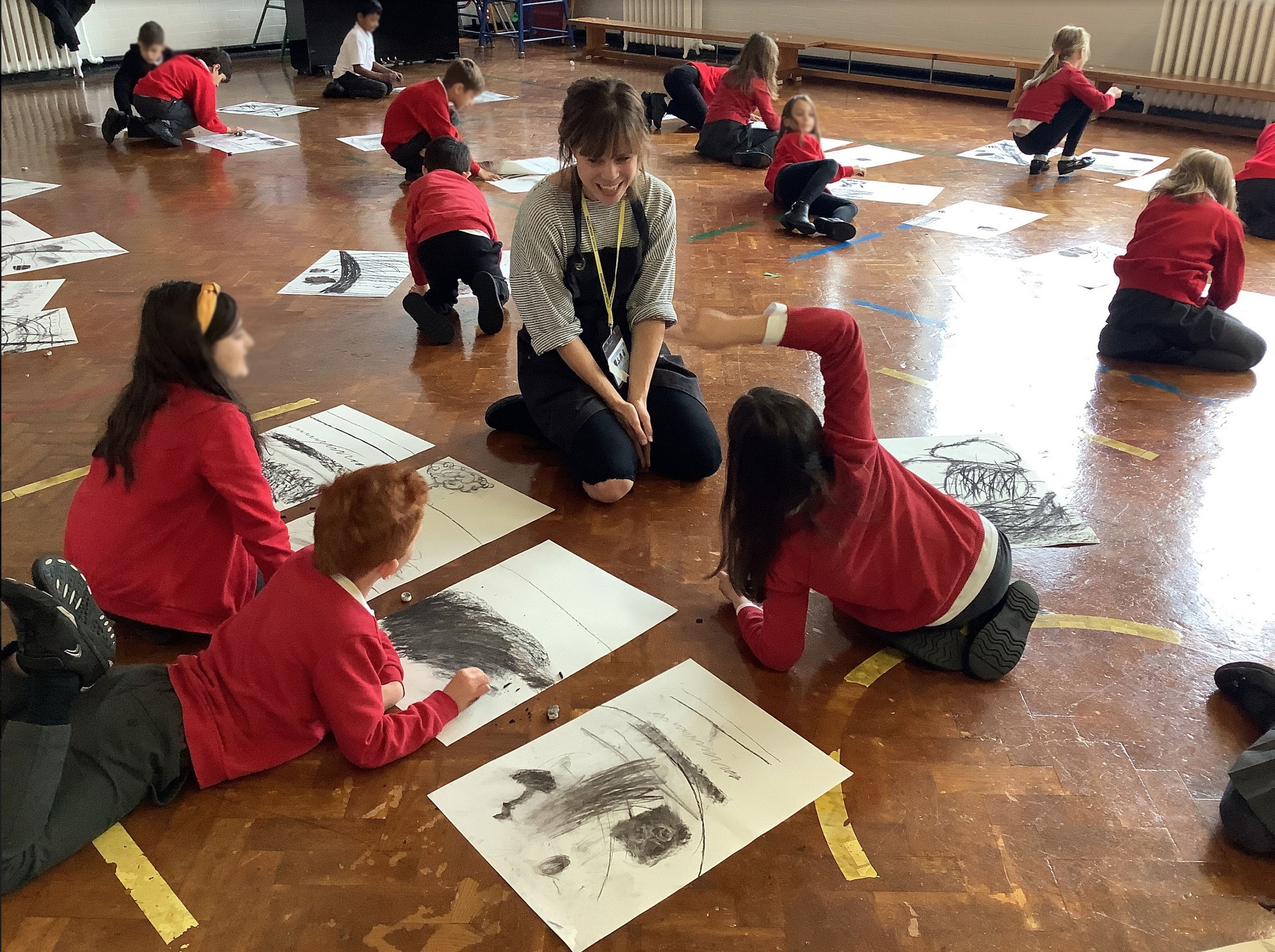 Hazelwood Schools - Year 3 Charcoal workshop.jpg