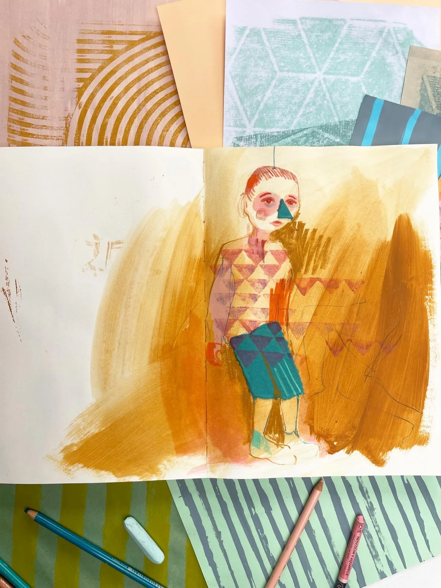 These past weeks I&rsquo;ve been borrowing pattern and colour inspiration from the cultural influences that collide in the Andalusian city of C&aacute;diz - carnival, the Moors, Americas, flamenco&hellip;. not to mention the beautiful interior of @ca