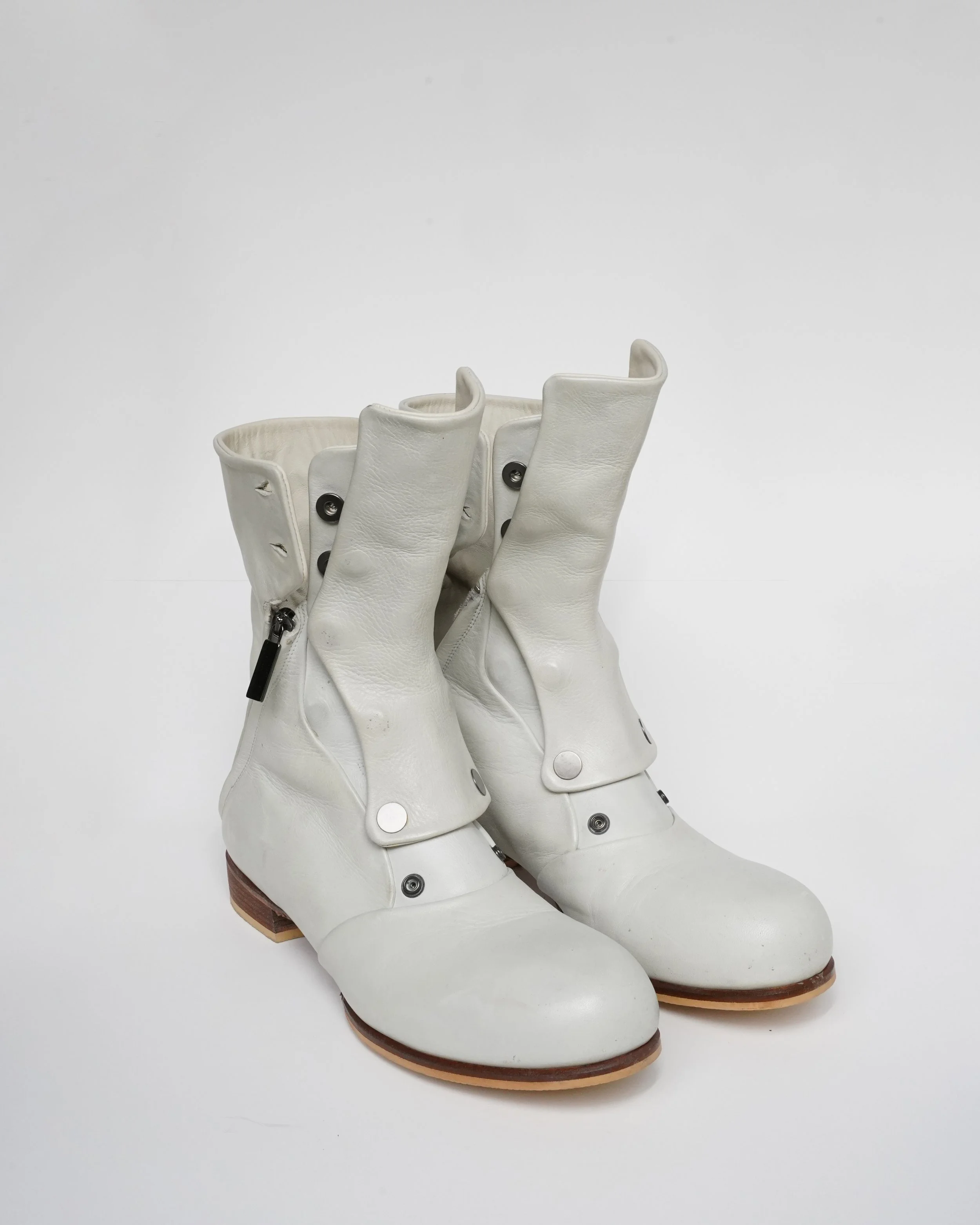 white 01.jpg