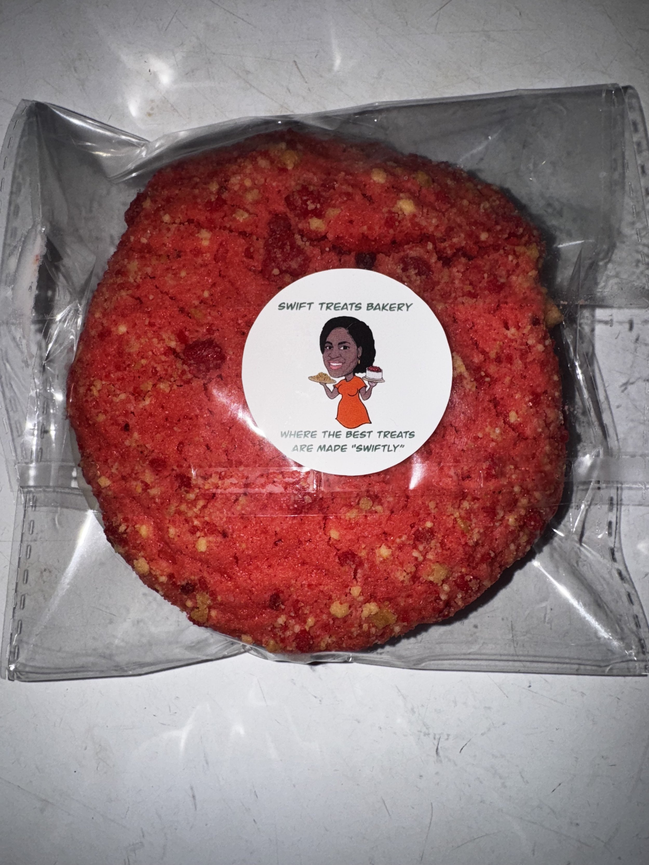 Strawberry Crunch Cream Pie