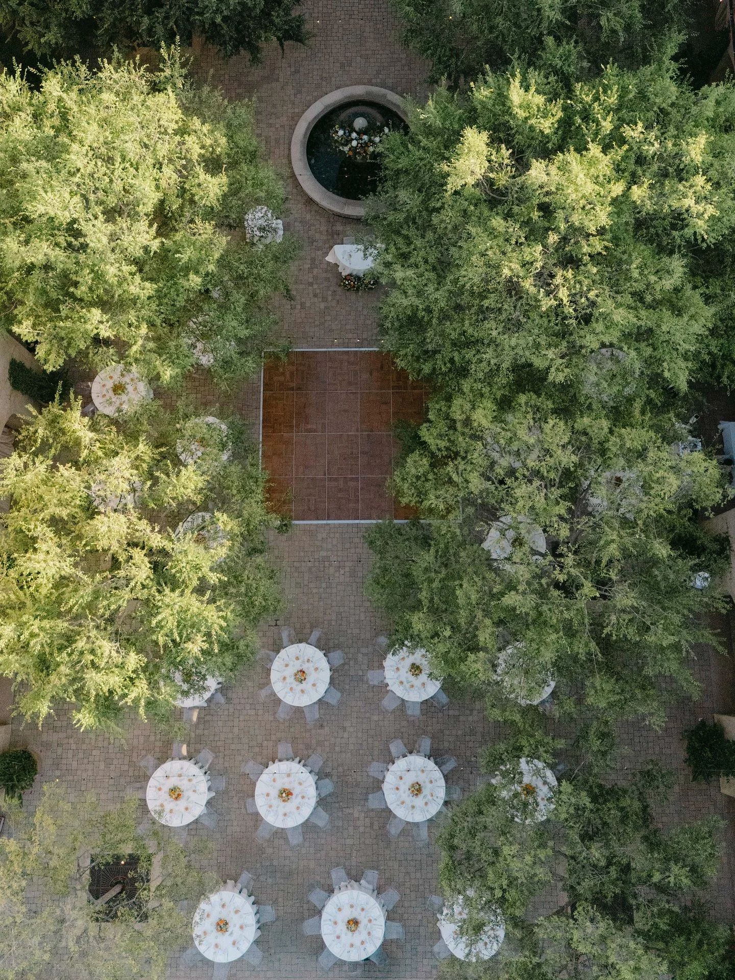 no dry eyes in sight during ceremony. a heartwarming celebration of S &amp; J at @serraplaza 

Wedding Coordination: @joyfullyco_
Venue: @serraplaza
Catering/Alcohol/Cake/Desserts: @jayscatering
Photography: @bryte.moments
Florals: @chloerose.design
