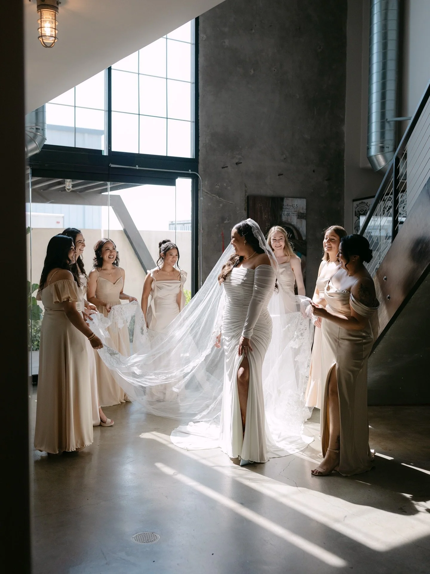 Rad love 😎

Planning @rbcoevents
Venue @hangar21venue 
Catering @jayscatering 
HMUA @jackiesuartistry @shonnalyn 
Photo Video @bryte.moments 
Floral @merbloom_ 
Dj @wavydonte 
Photobooth @snapcamphotobooth 
Getaway Car @classiclimos 
Food Truck @kog