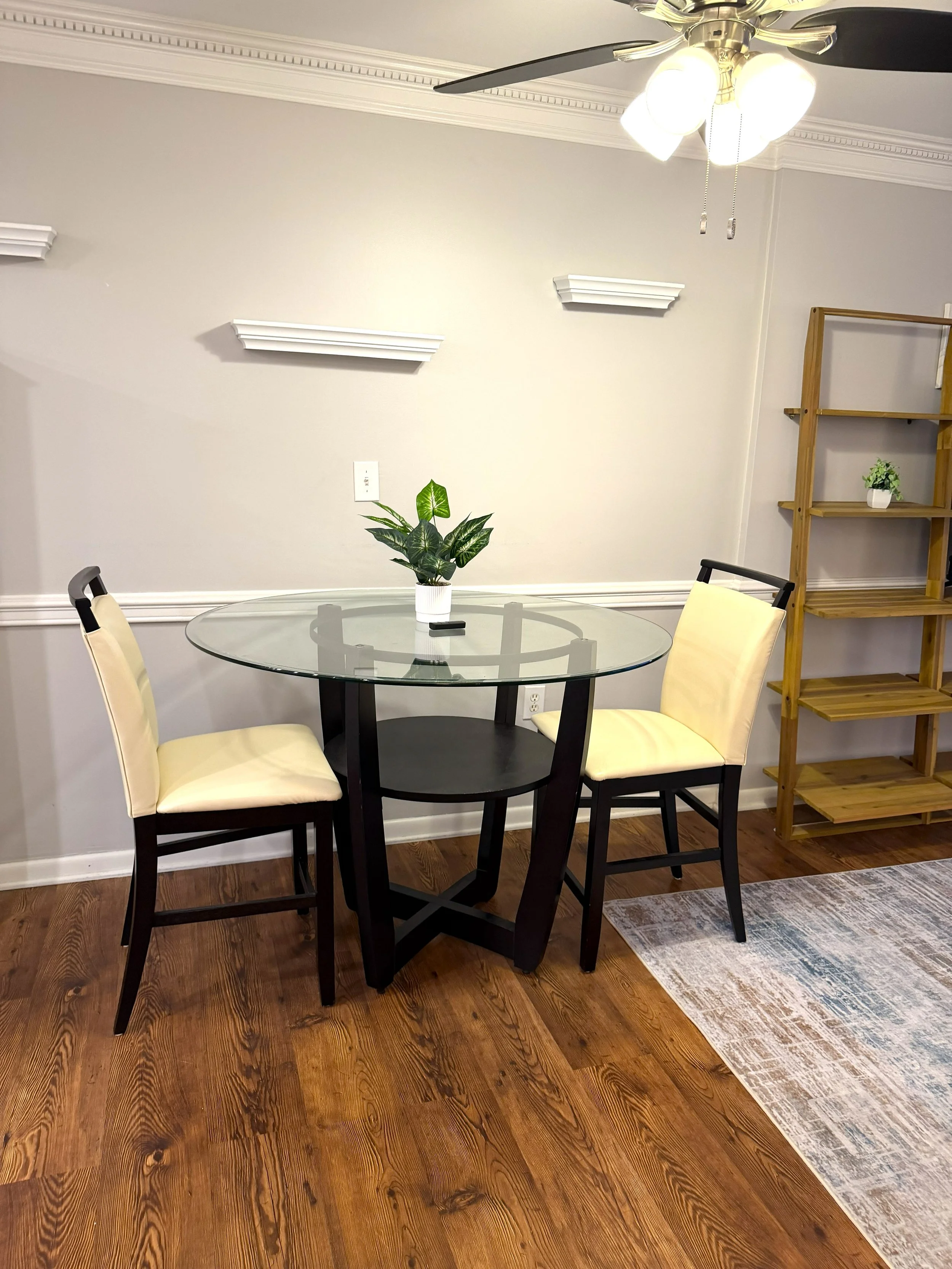 TT Dining Area.jpg