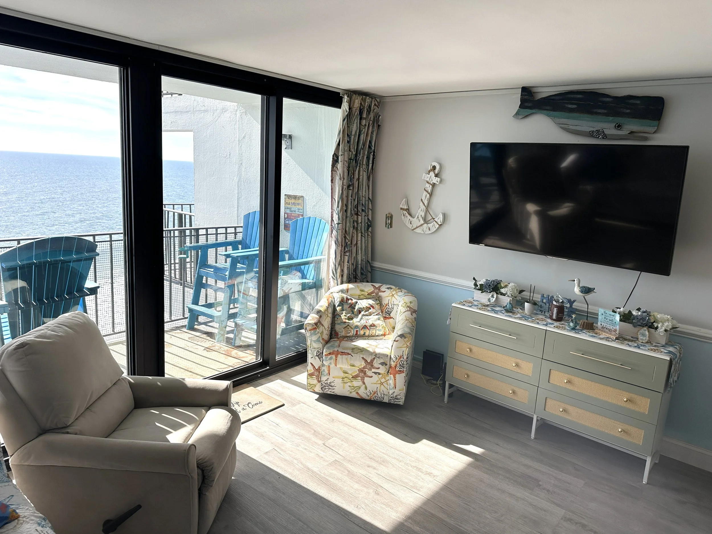 LE living room good.jpg