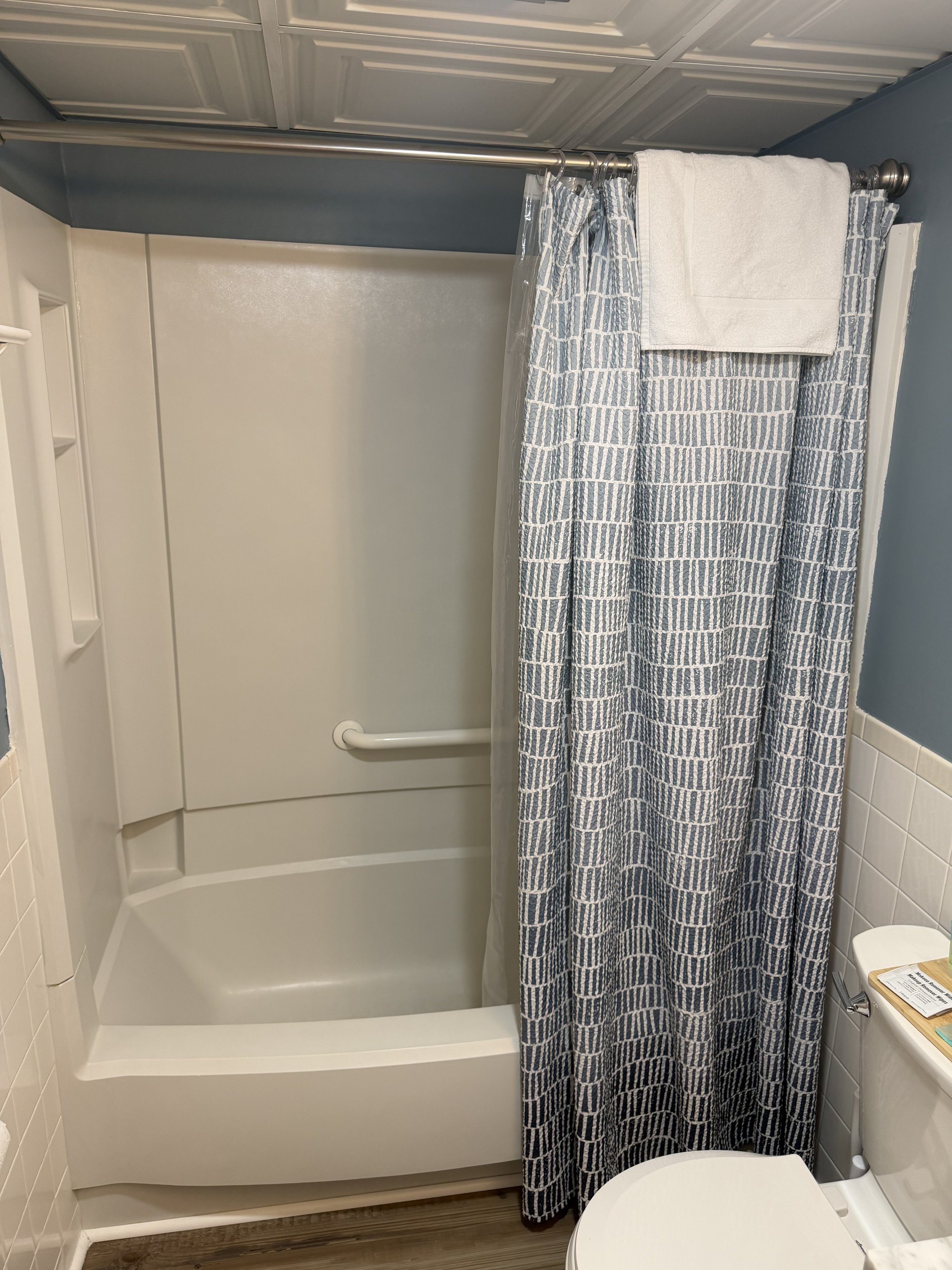 HH main tub.jpg