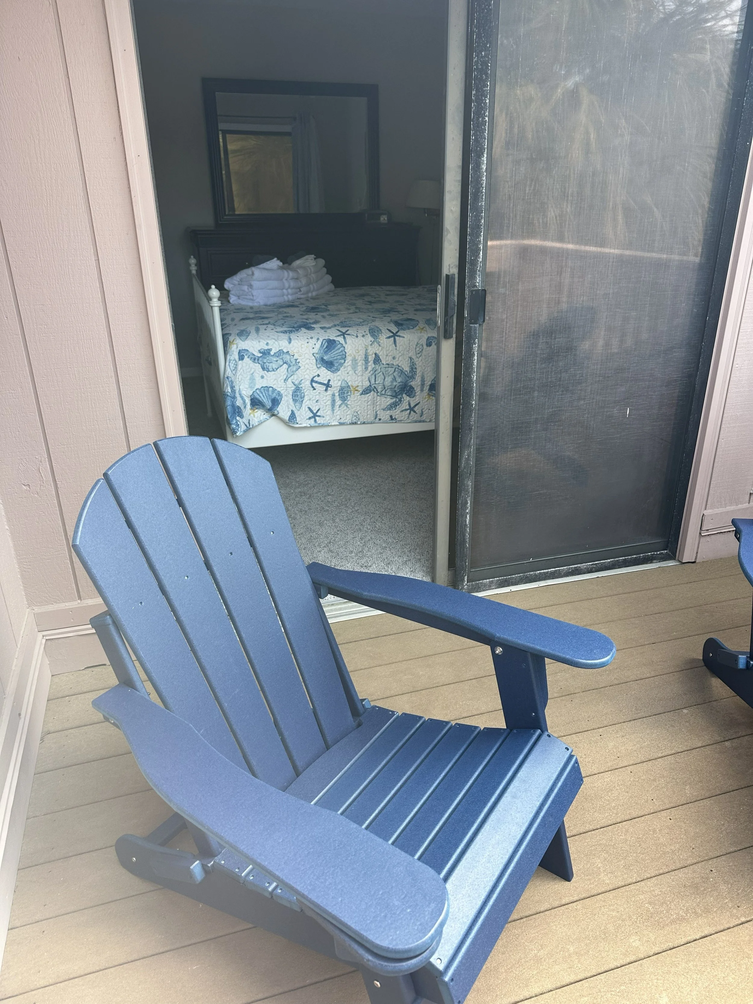 Blue turtle chairs uudate 2.jpg