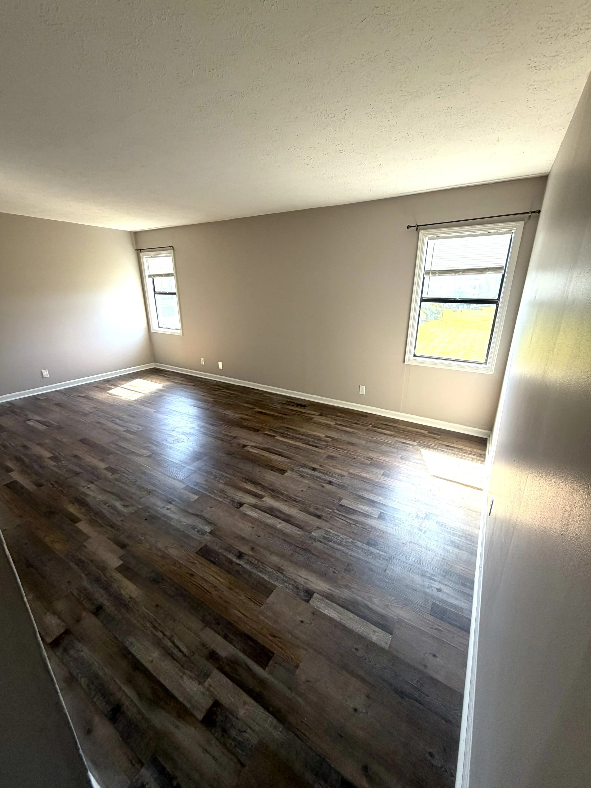 Burcale Main bedroom 2.jpg