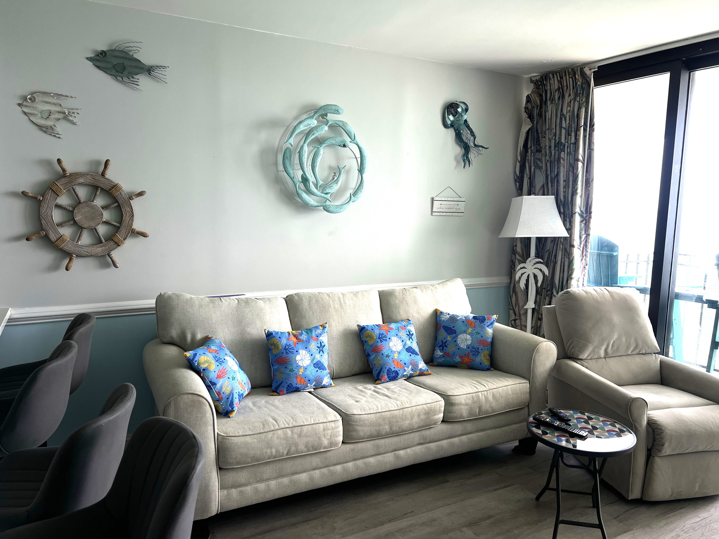 couch wall update.JPEG