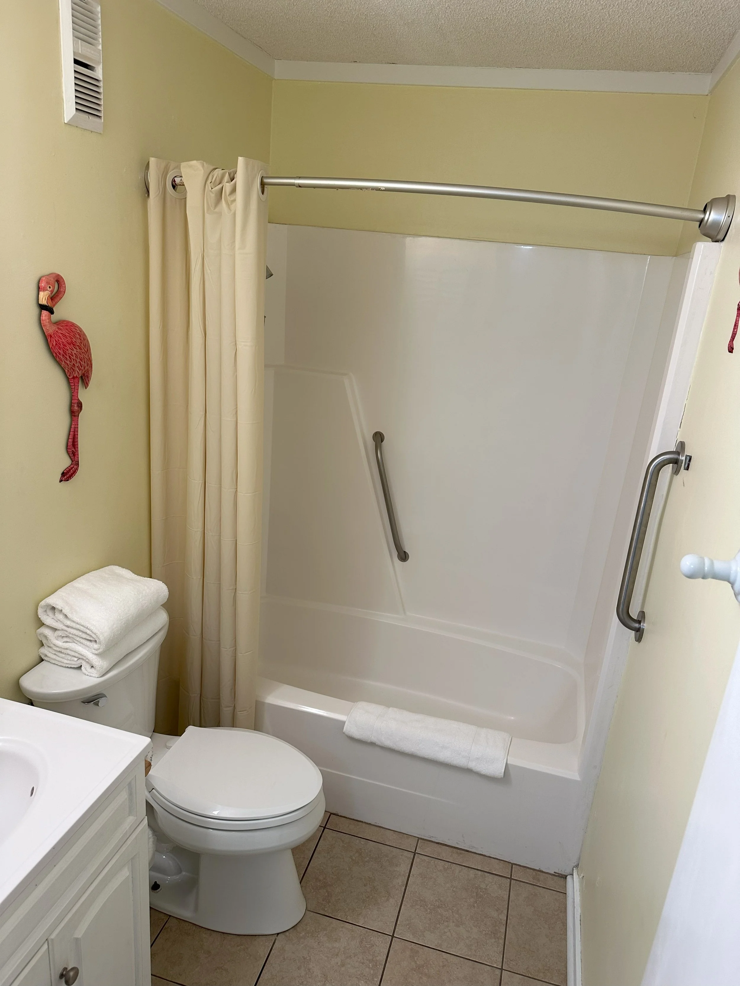 spare bath.jpg
