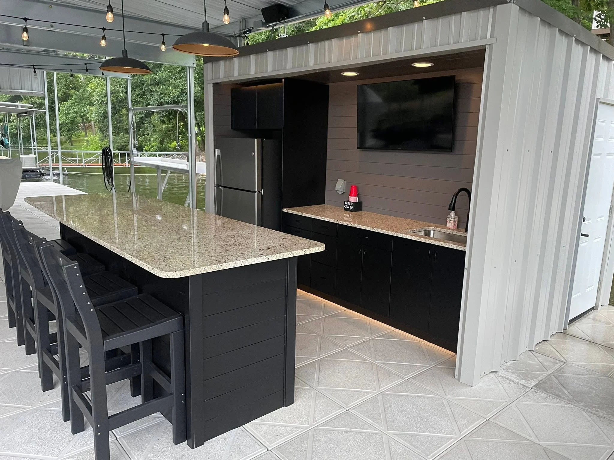 outdoorkitchen2.jpg