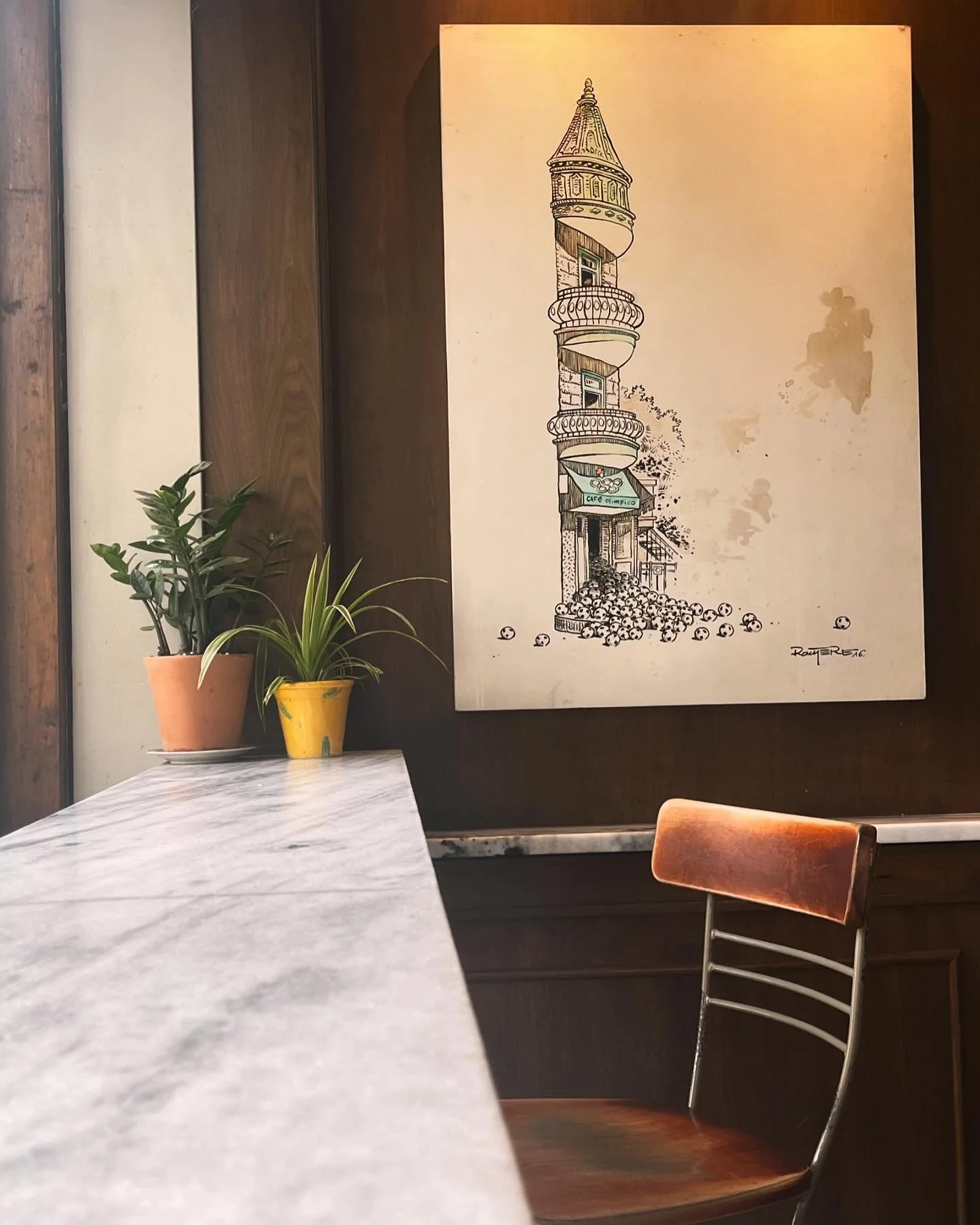 Give me solo time, coffee shops, and good people watching and in no particular order - byLauren 

@cafeolimpico